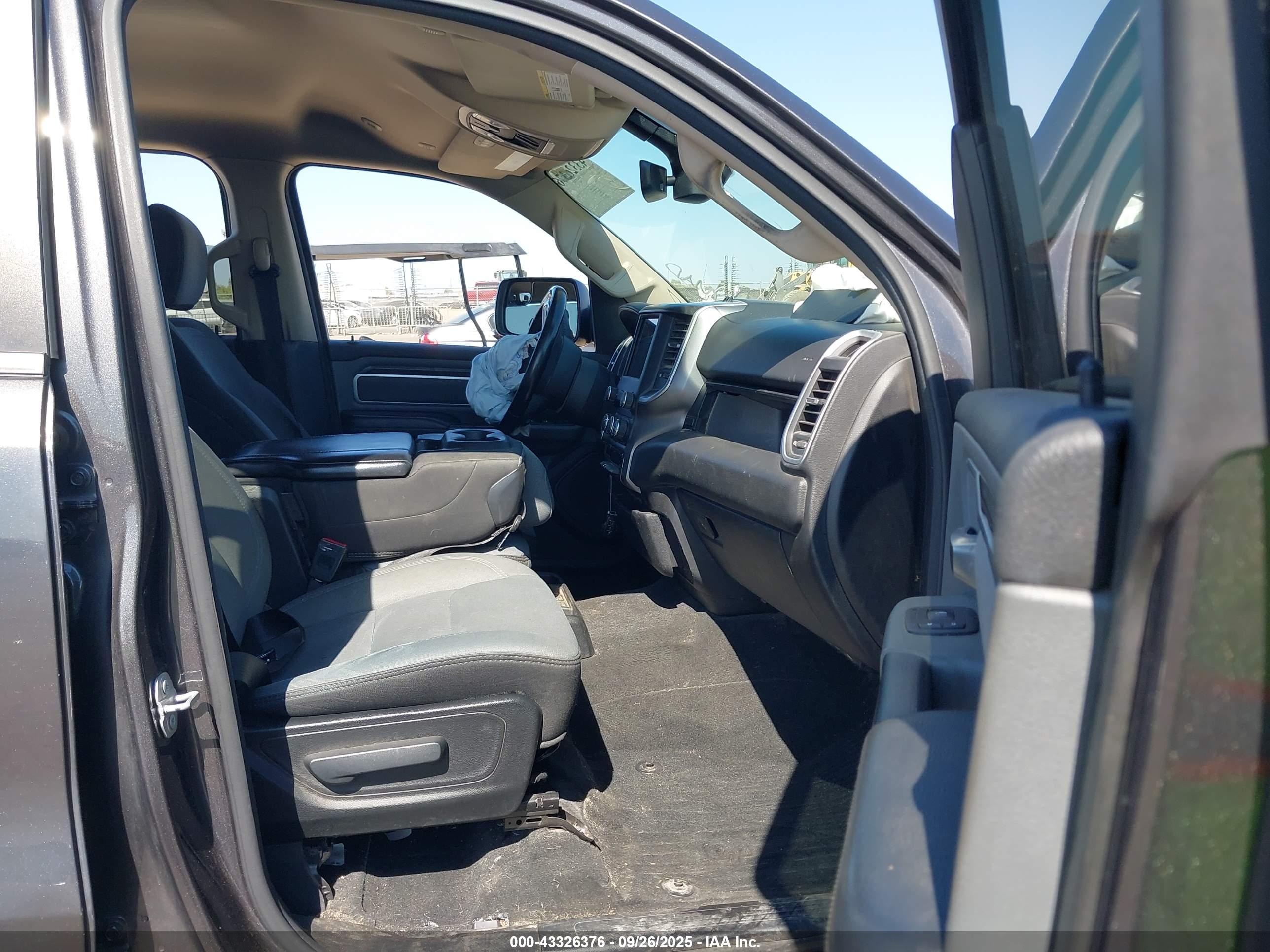 RAM 1500 image 5