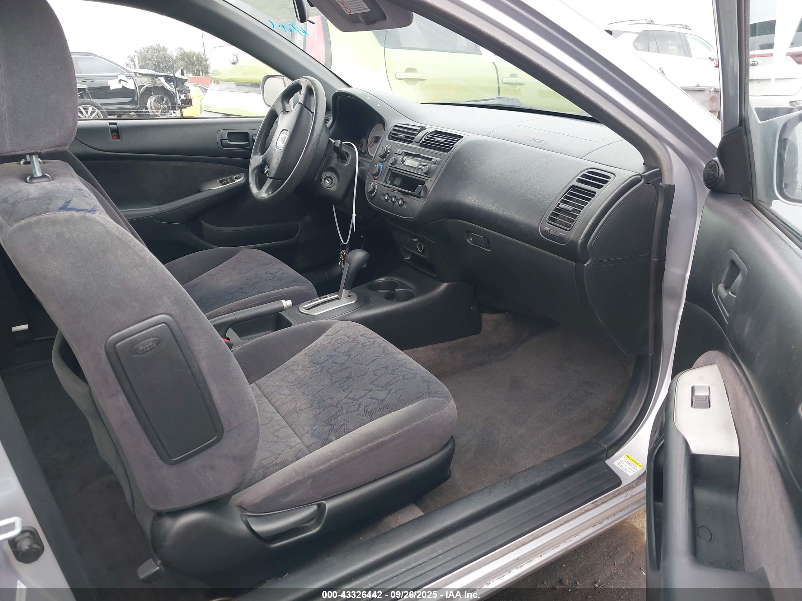 HONDA CIVIC image 5