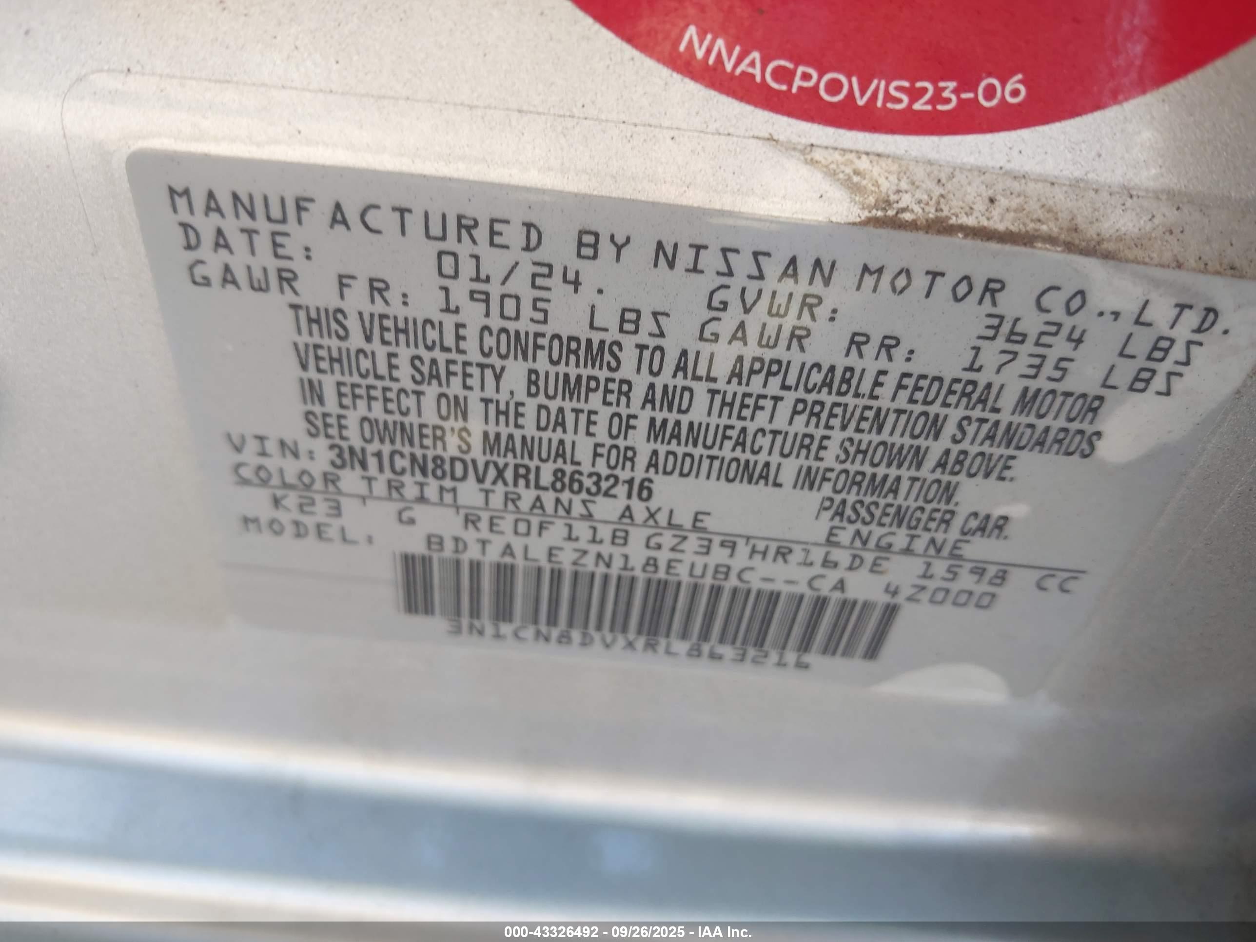 NISSAN VERSA image 9