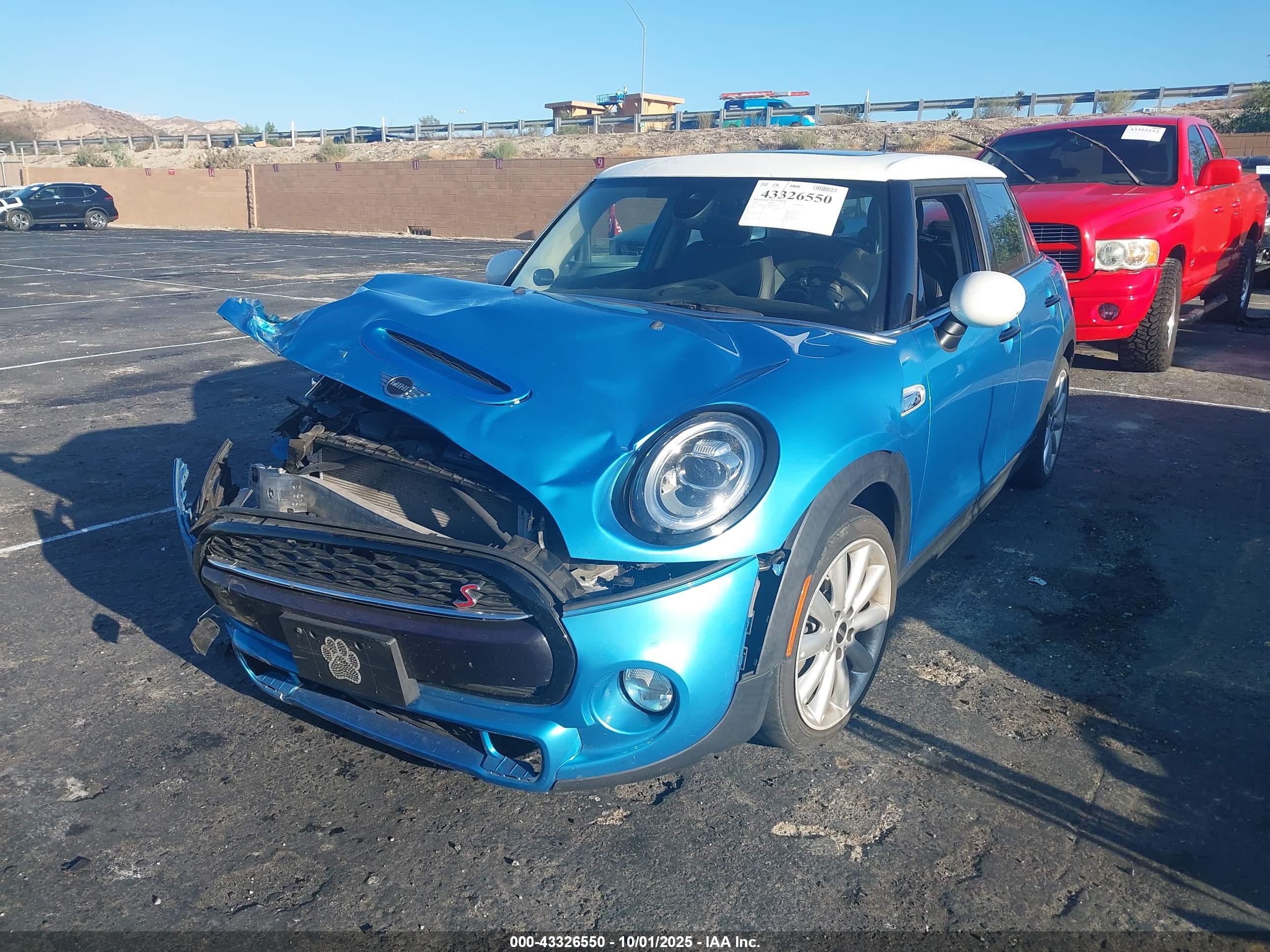 MINI HARDTOP image 2