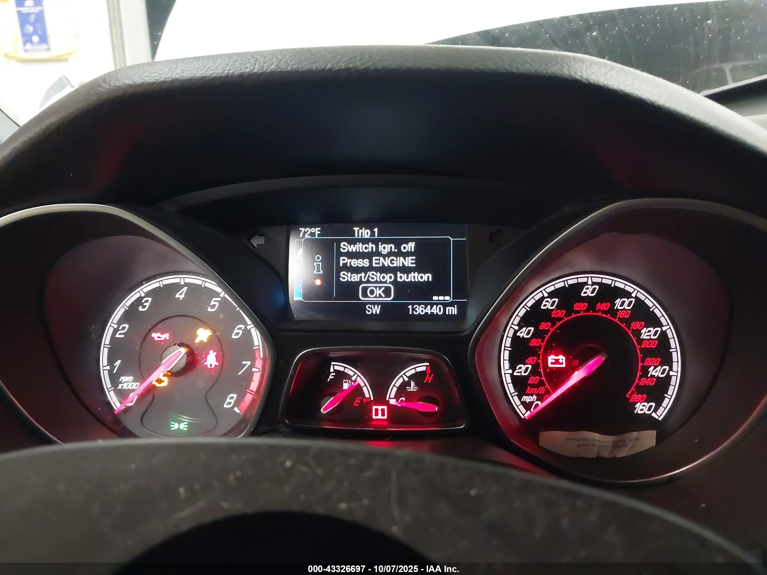 FORD FOCUS image 7