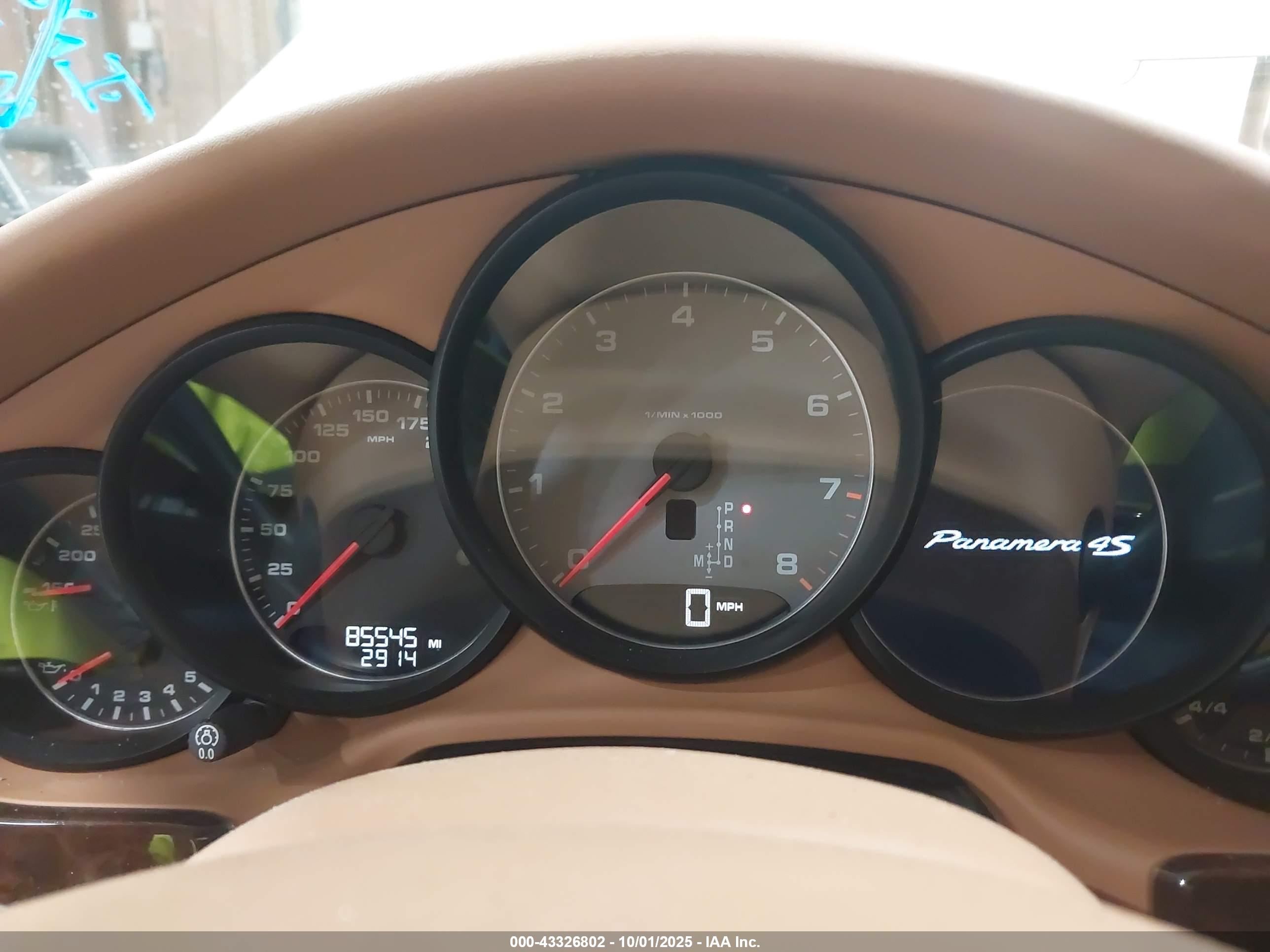 PORSCHE PANAMERA image 7