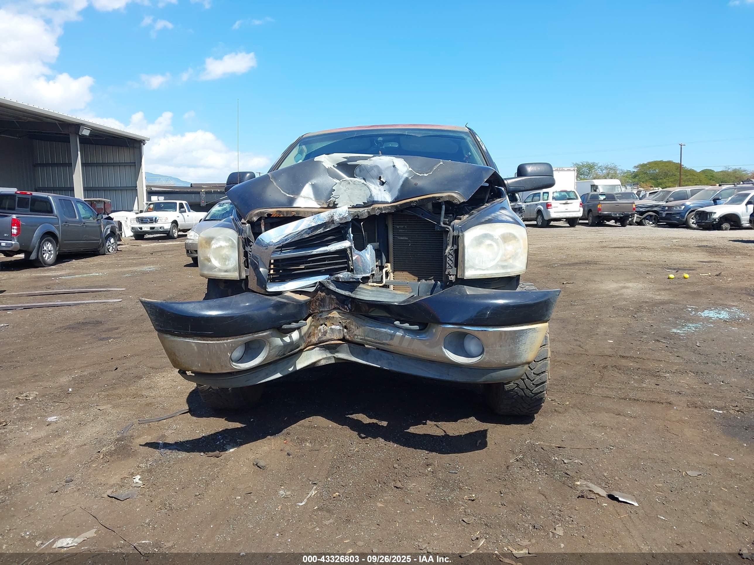 DODGE RAM image 6