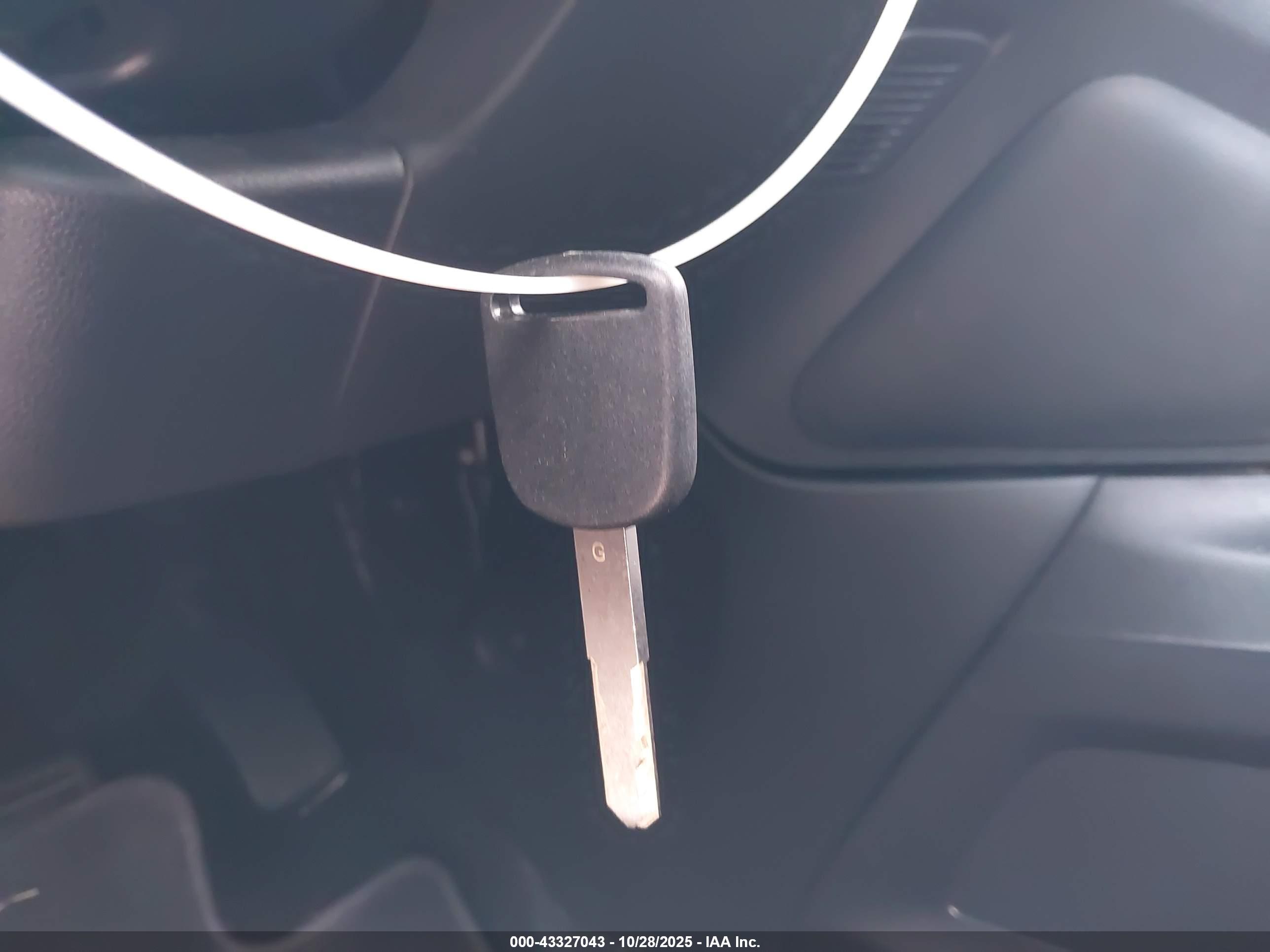 HONDA CR-V image 11