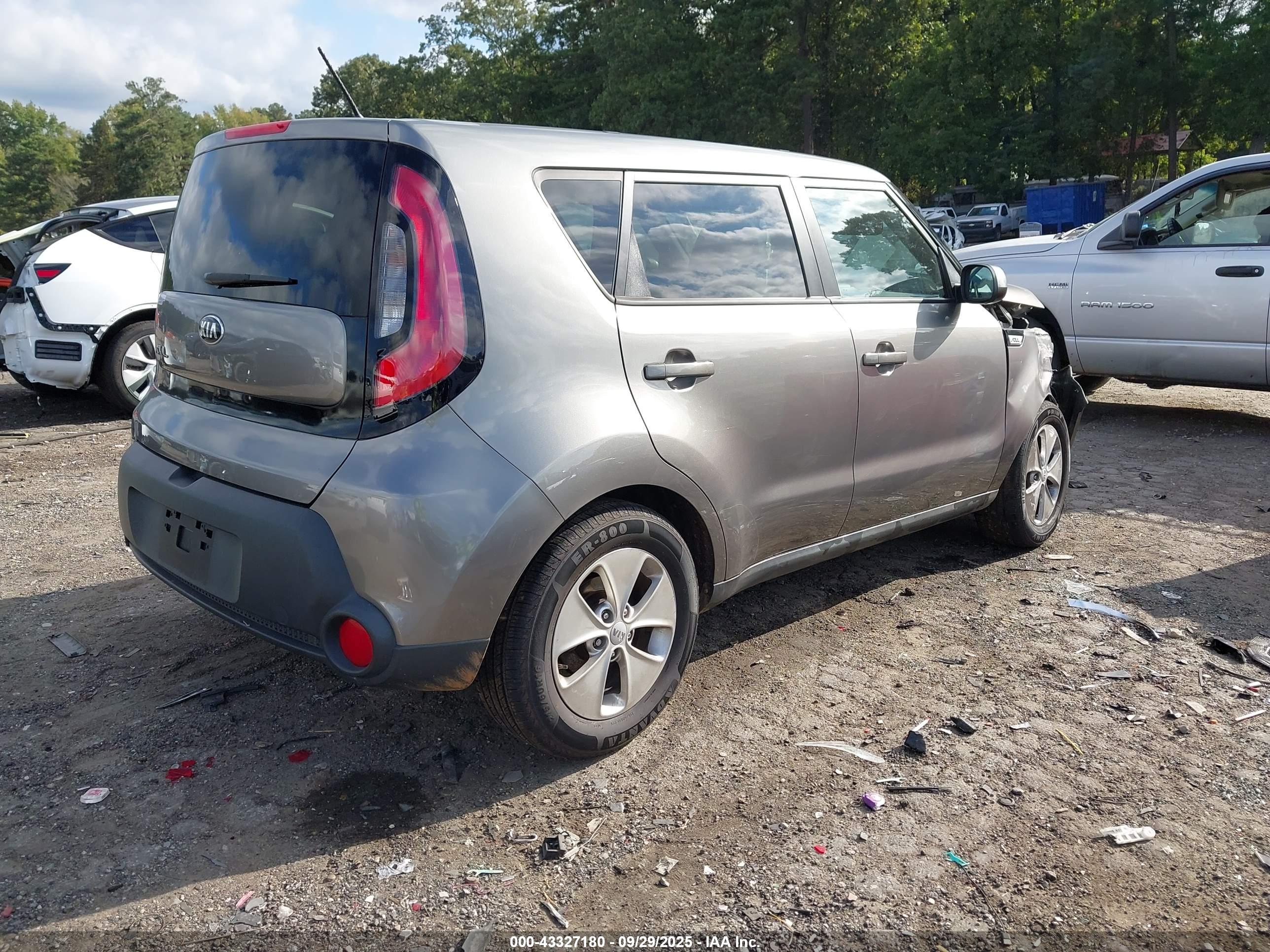 KIA SOUL image 4
