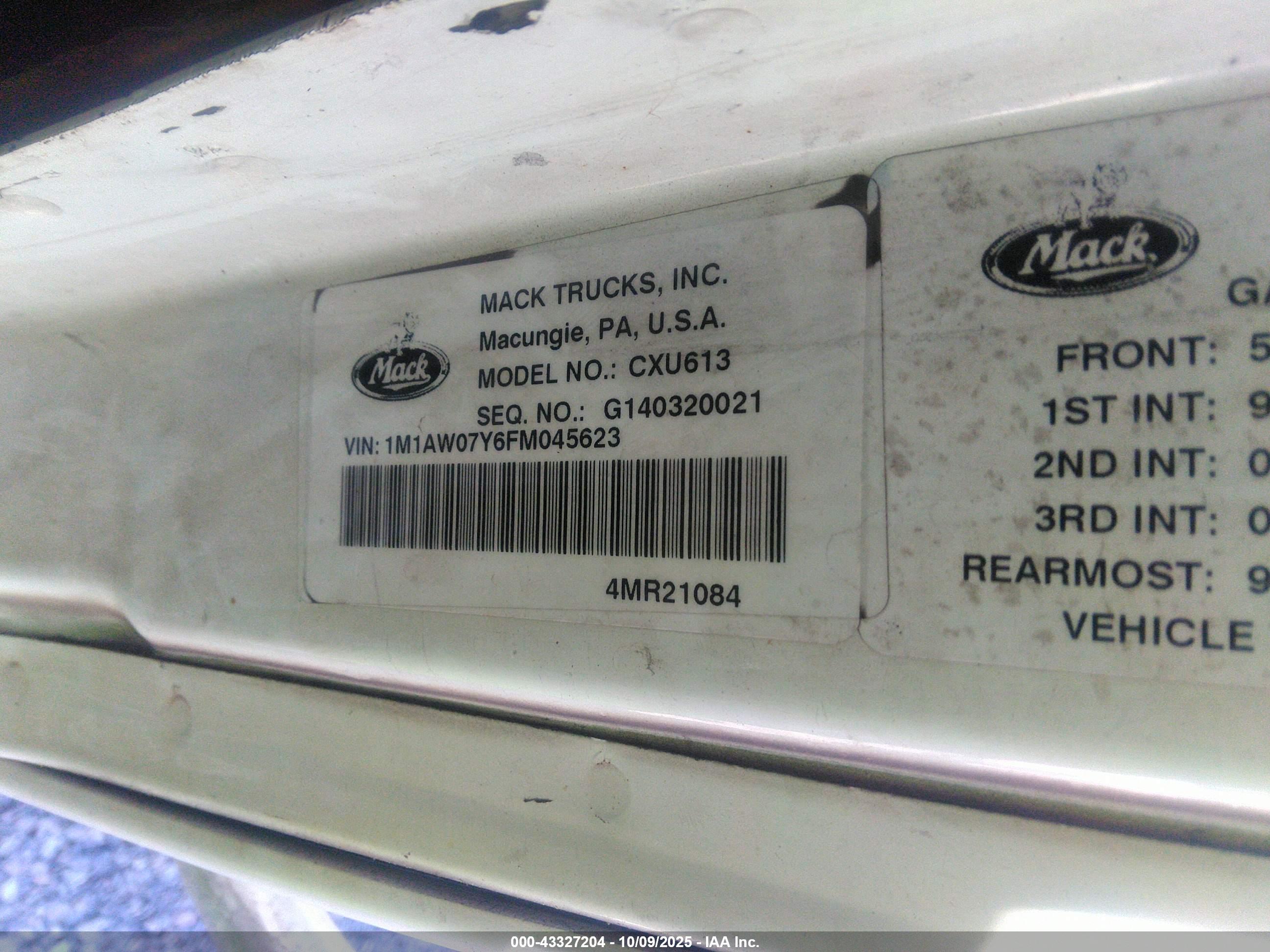 MACK 600 image 9