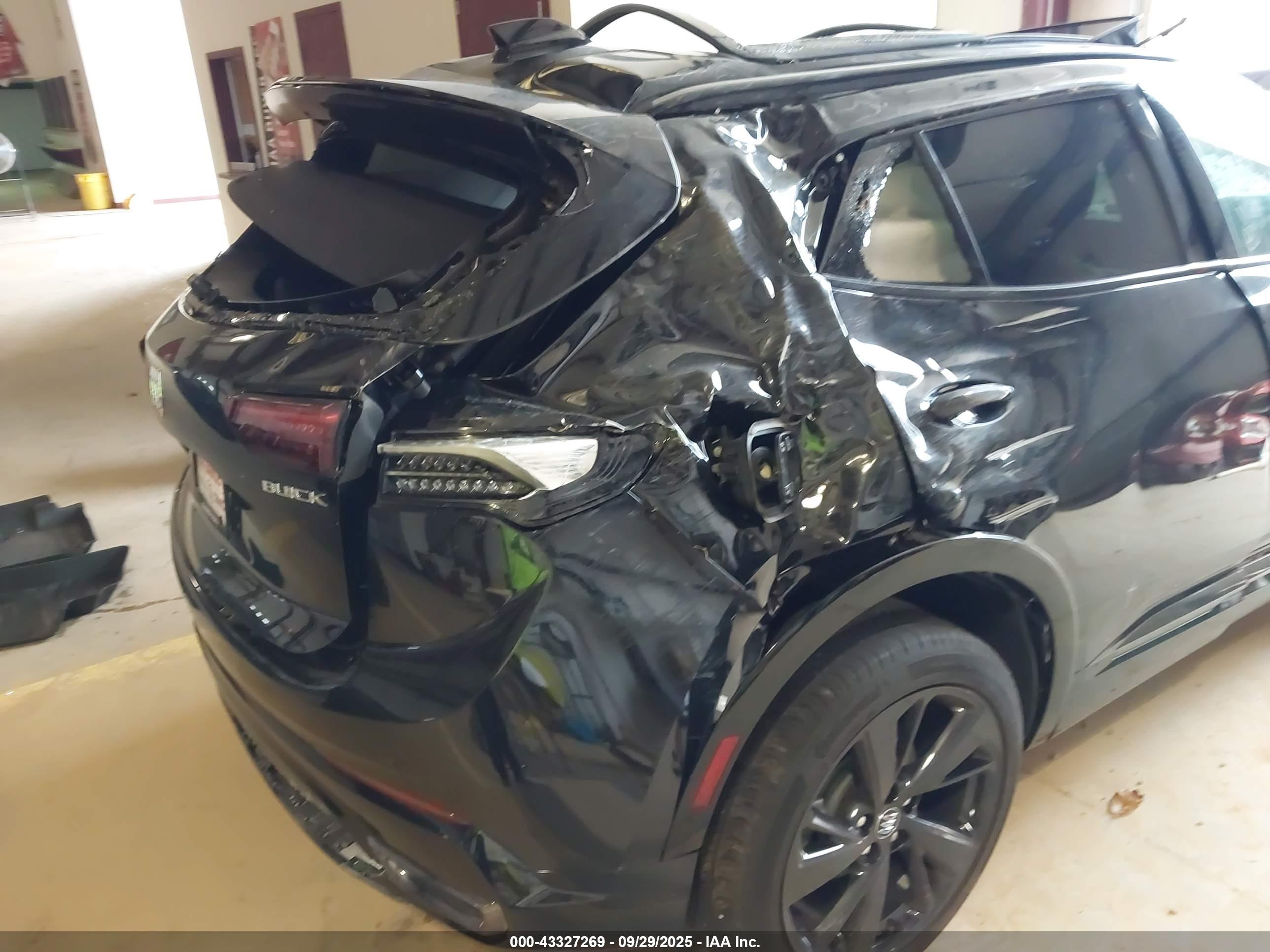 BUICK ENVISION image 6