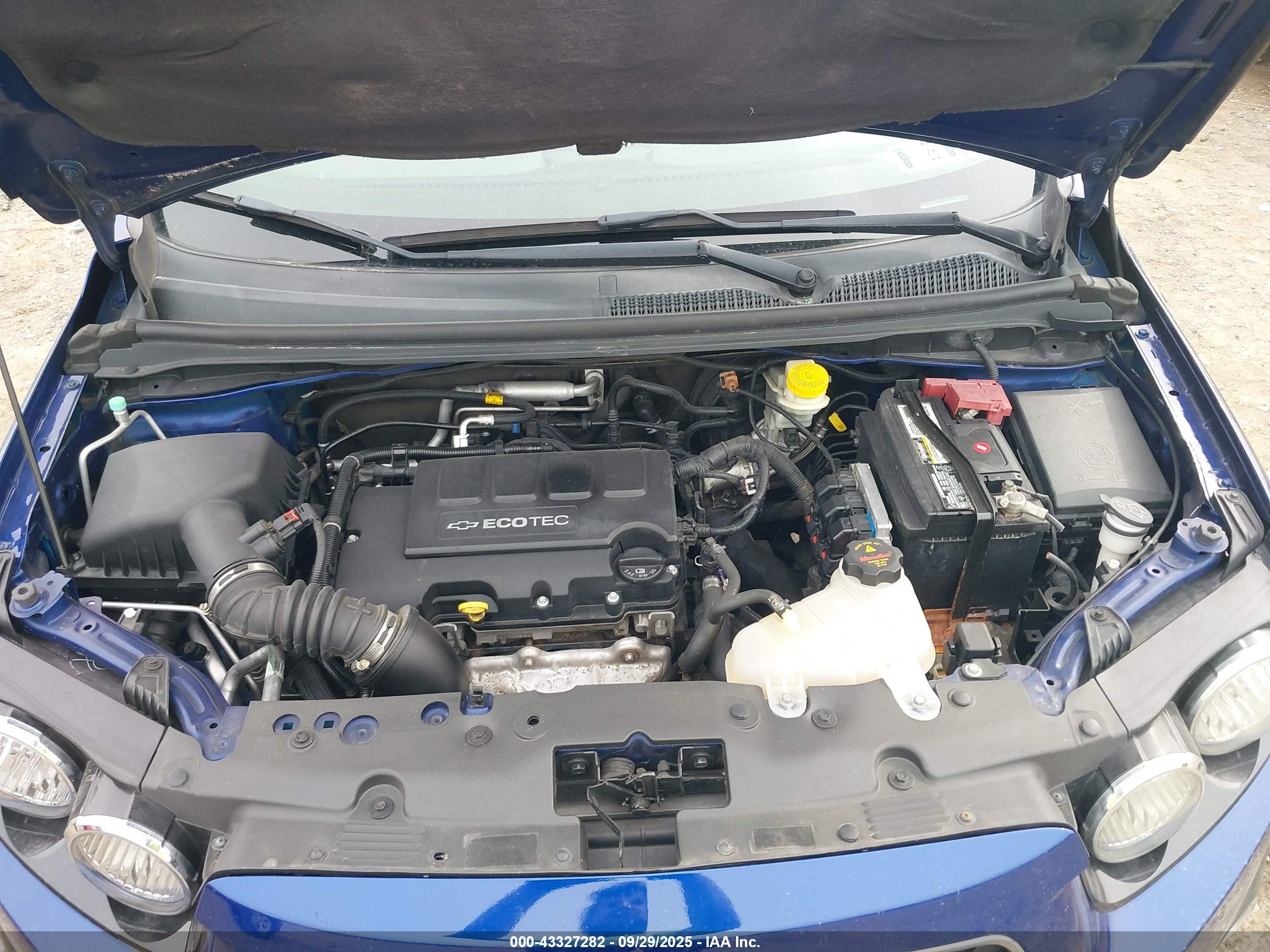 CHEVROLET SONIC image 10