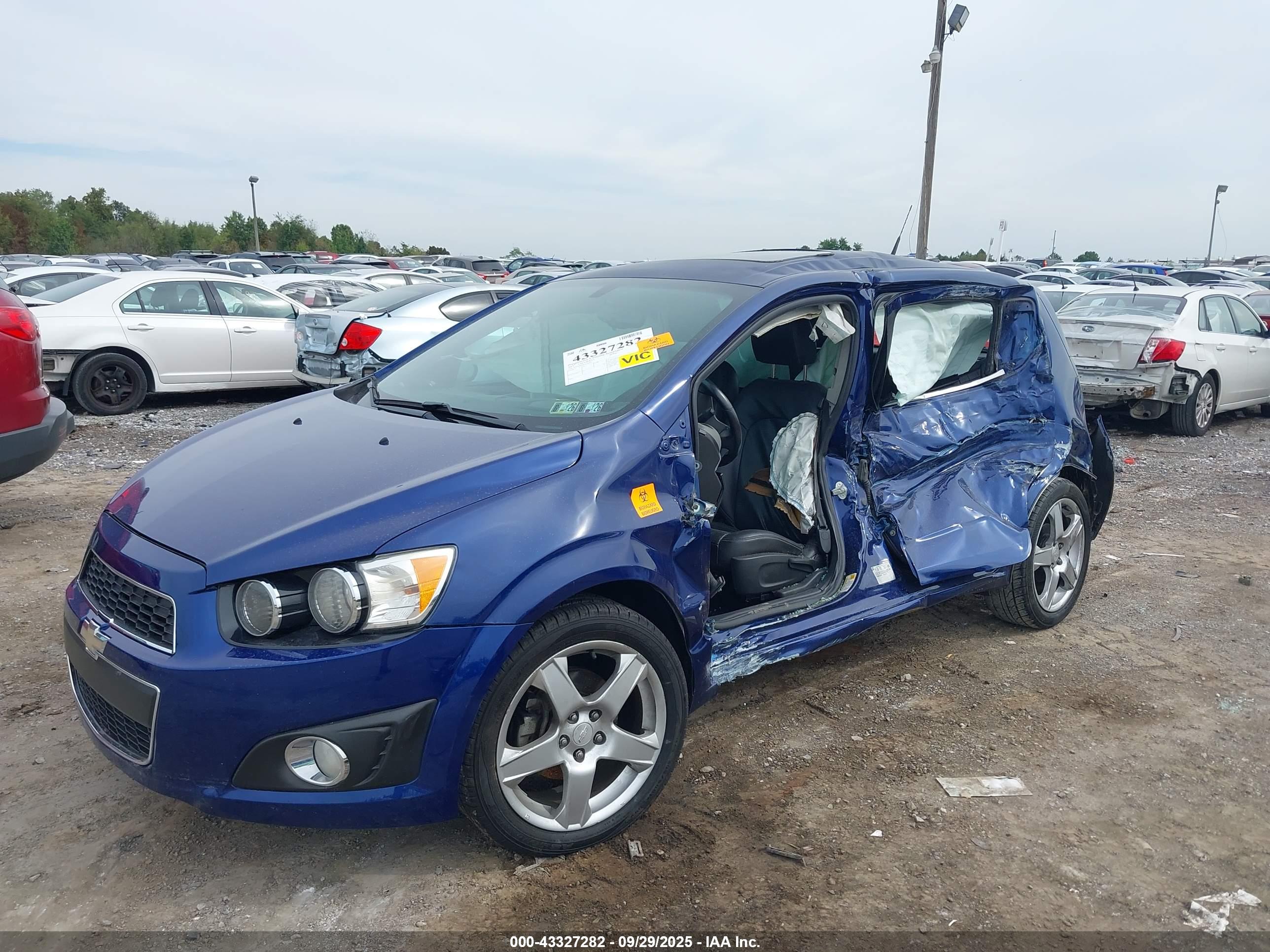 CHEVROLET SONIC image 6