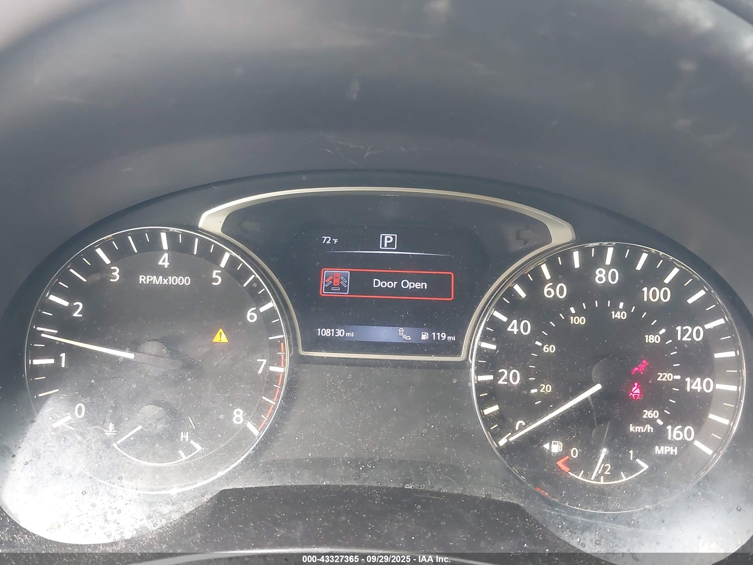 NISSAN ALTIMA image 7