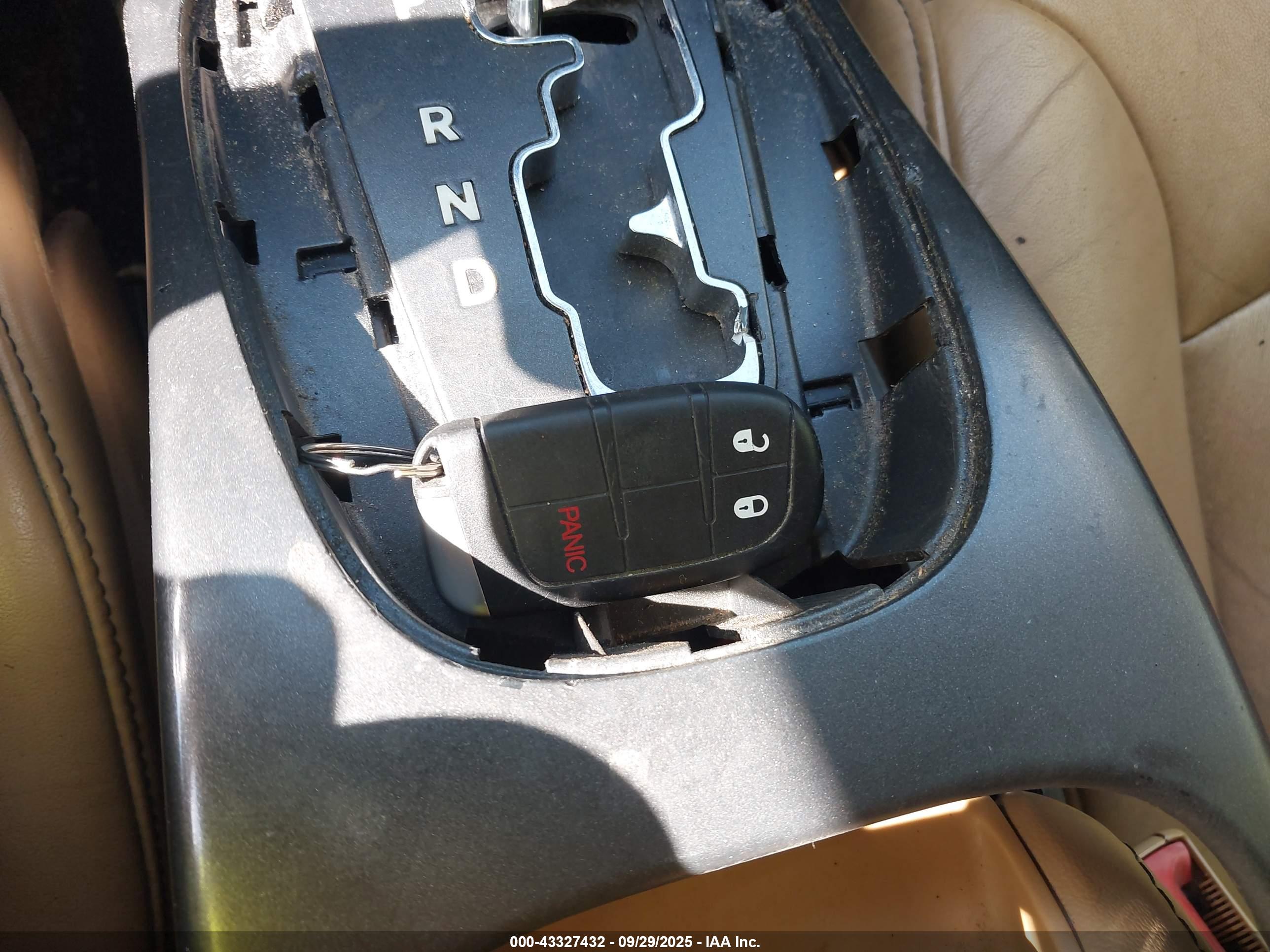DODGE JOURNEY image 11