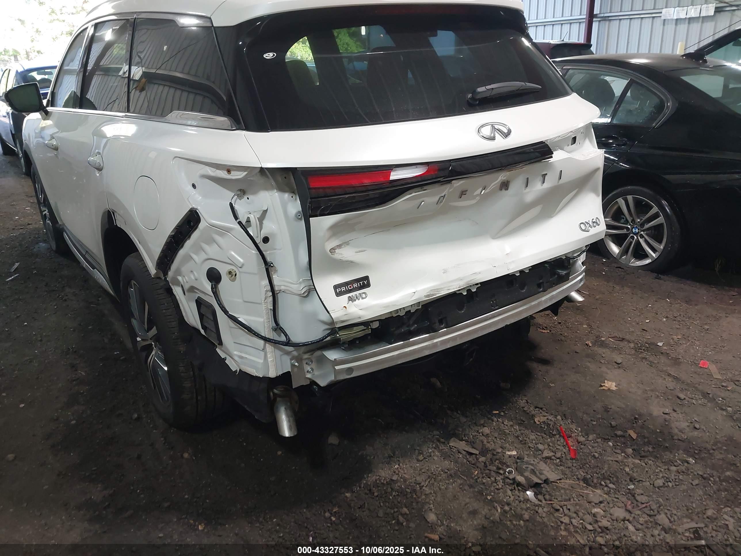 INFINITI QX60 image 6