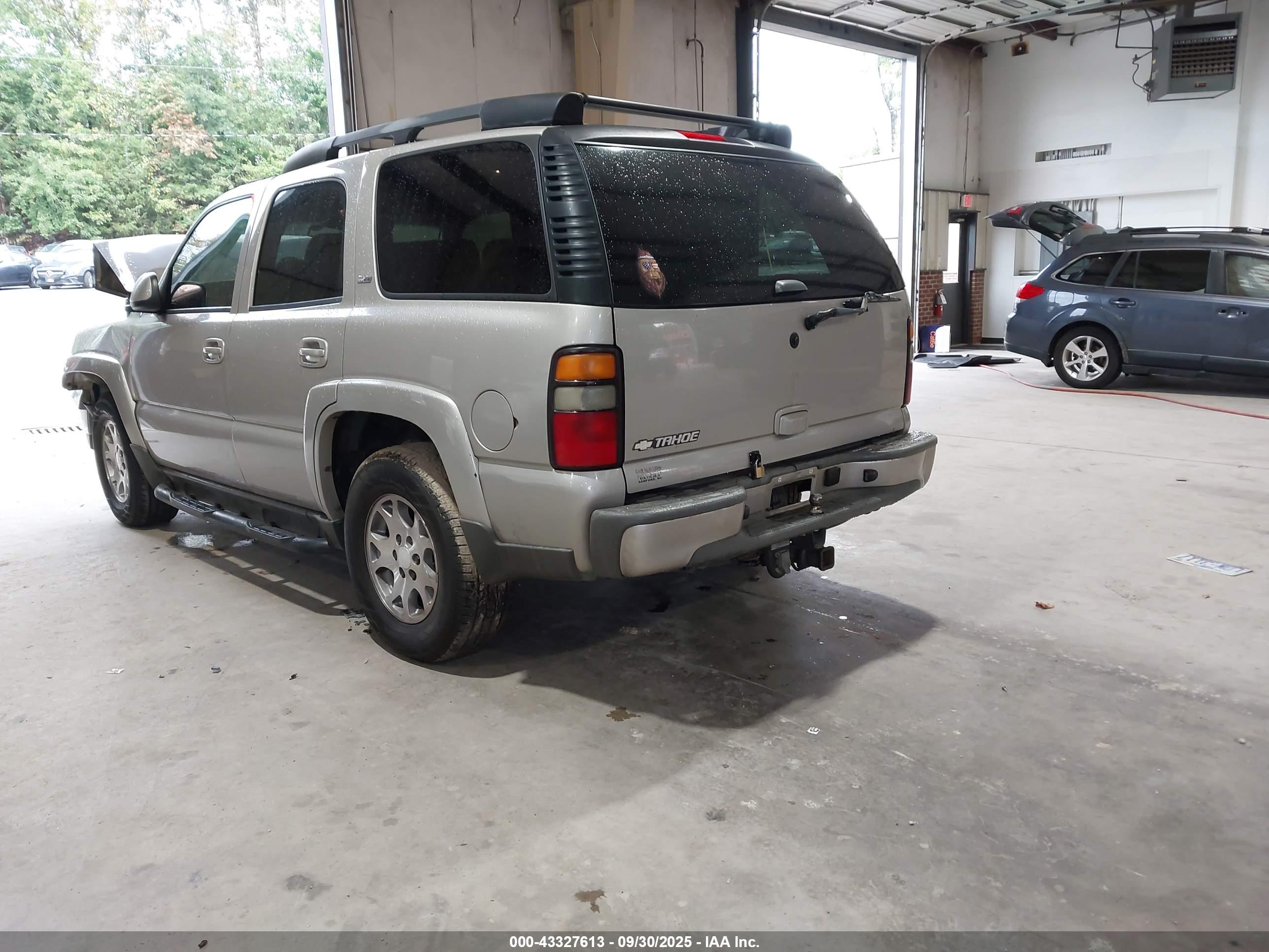 CHEVROLET TAHOE image 3