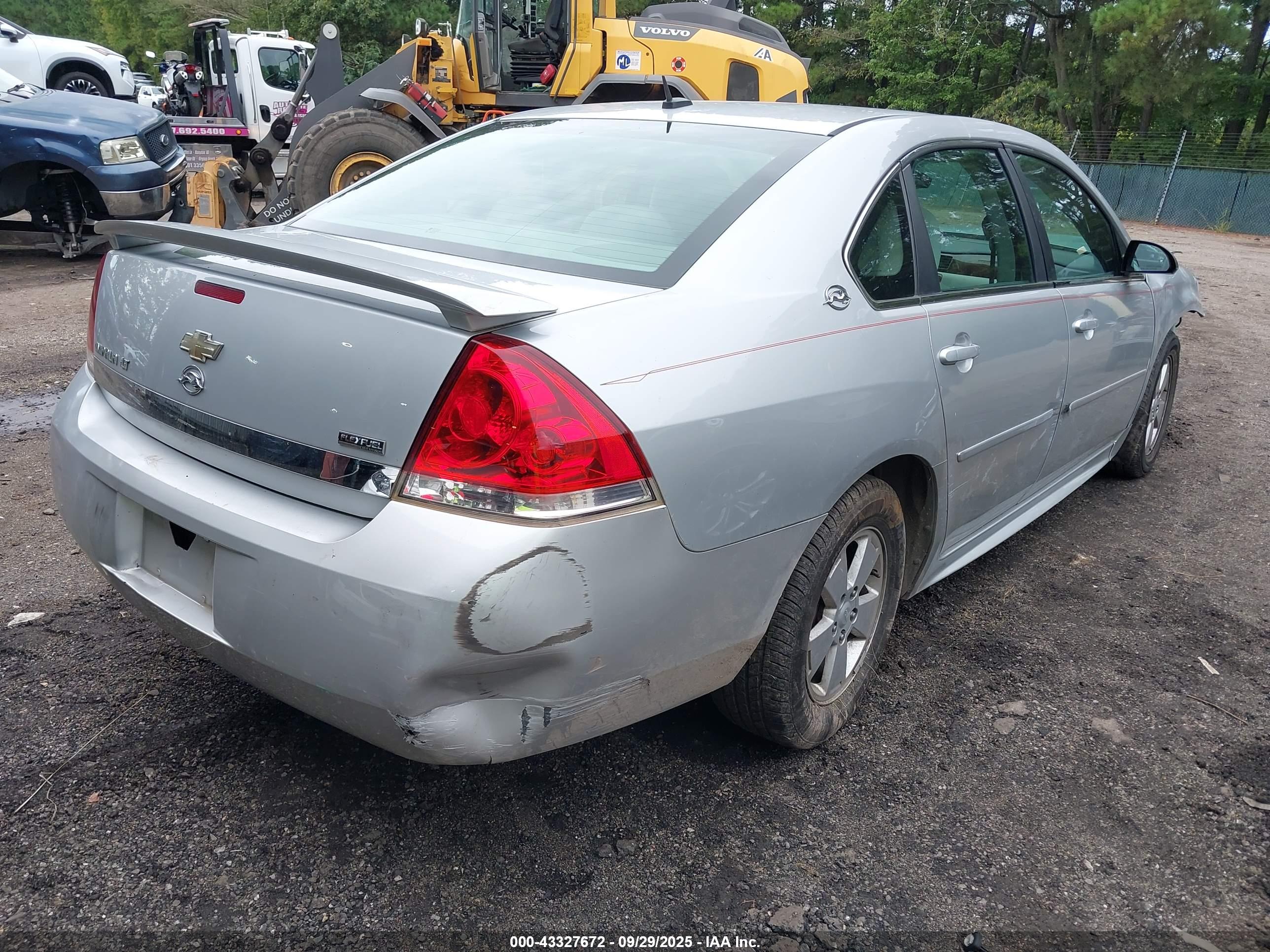 CHEVROLET IMPALA image 4