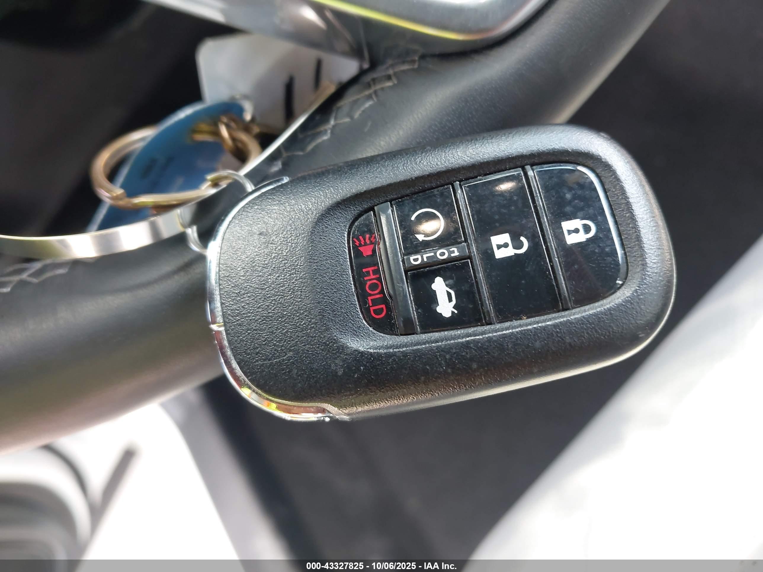 HONDA CIVIC image 11
