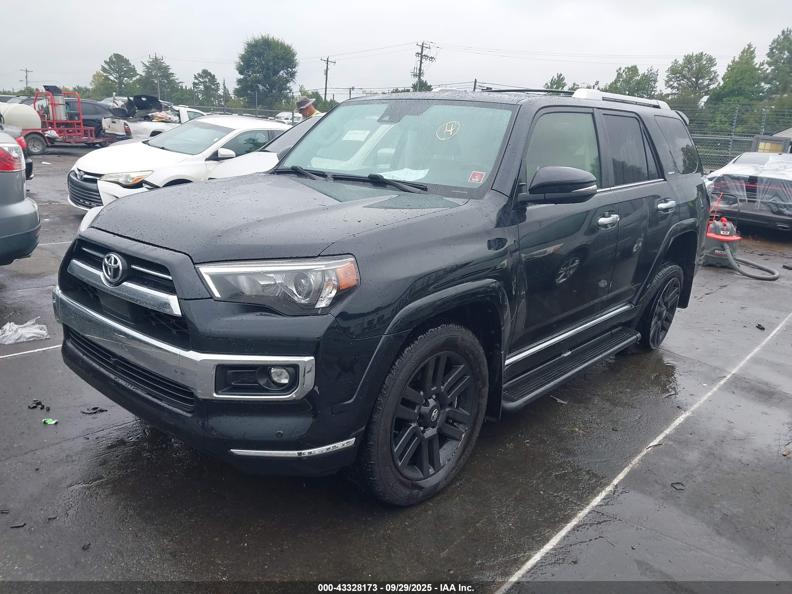 TOYOTA 4RUNNER image 2