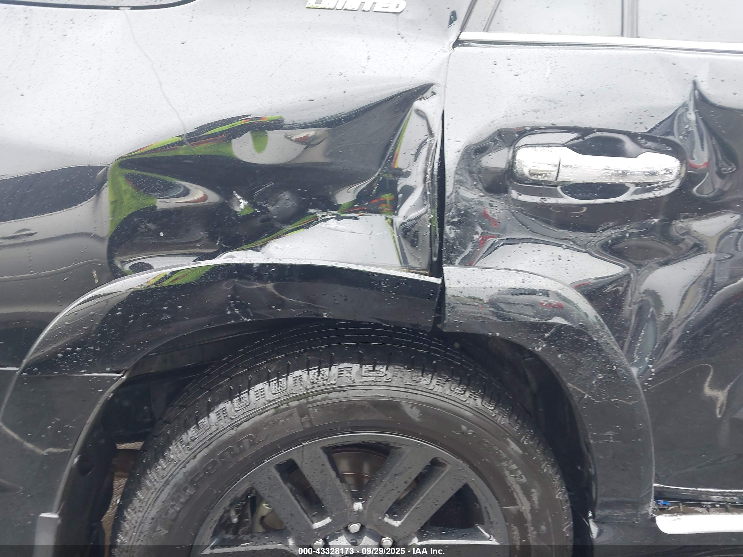 TOYOTA 4RUNNER image 6