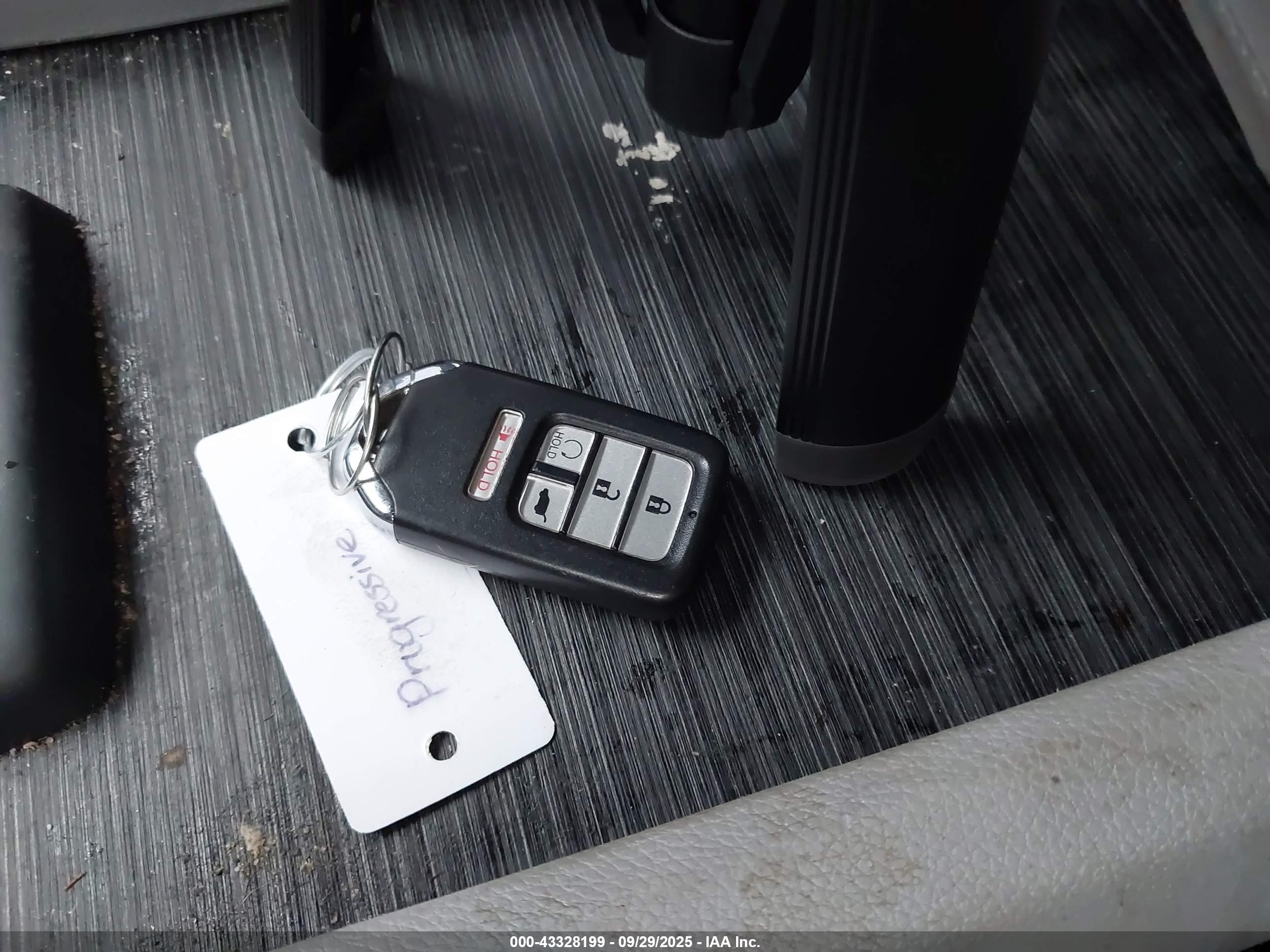 HONDA PILOT image 11