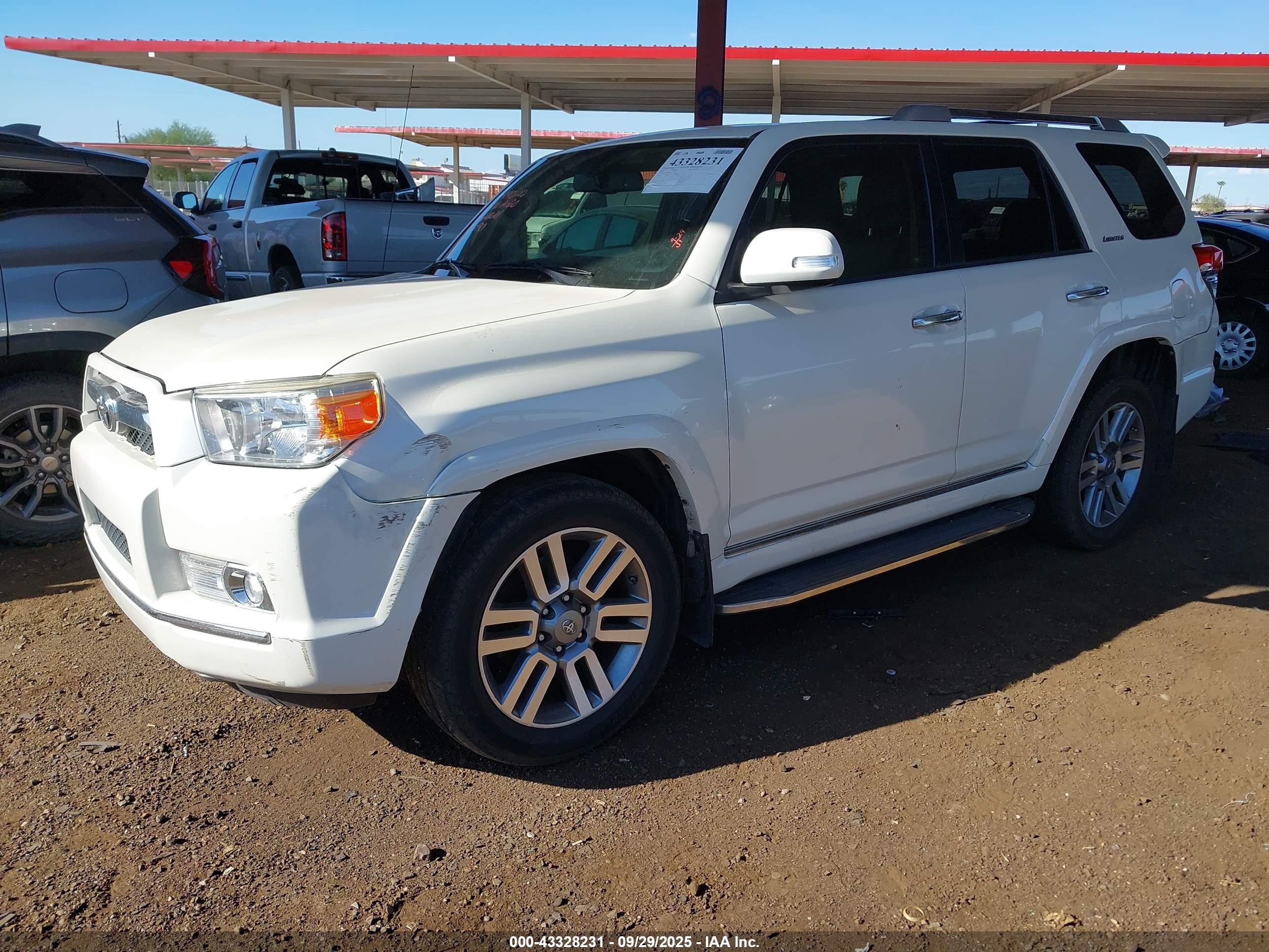 TOYOTA 4RUNNER image 2