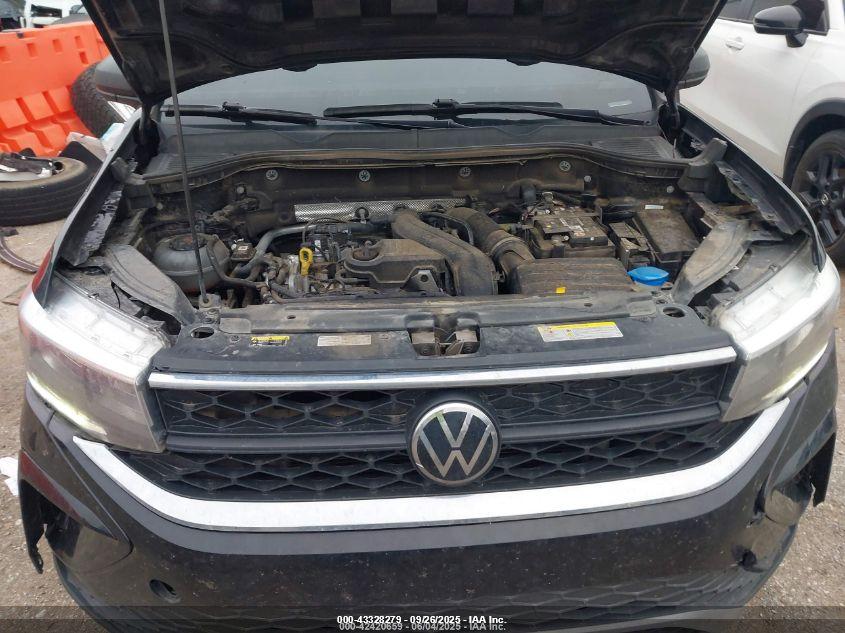 VOLKSWAGEN TAOS image 10