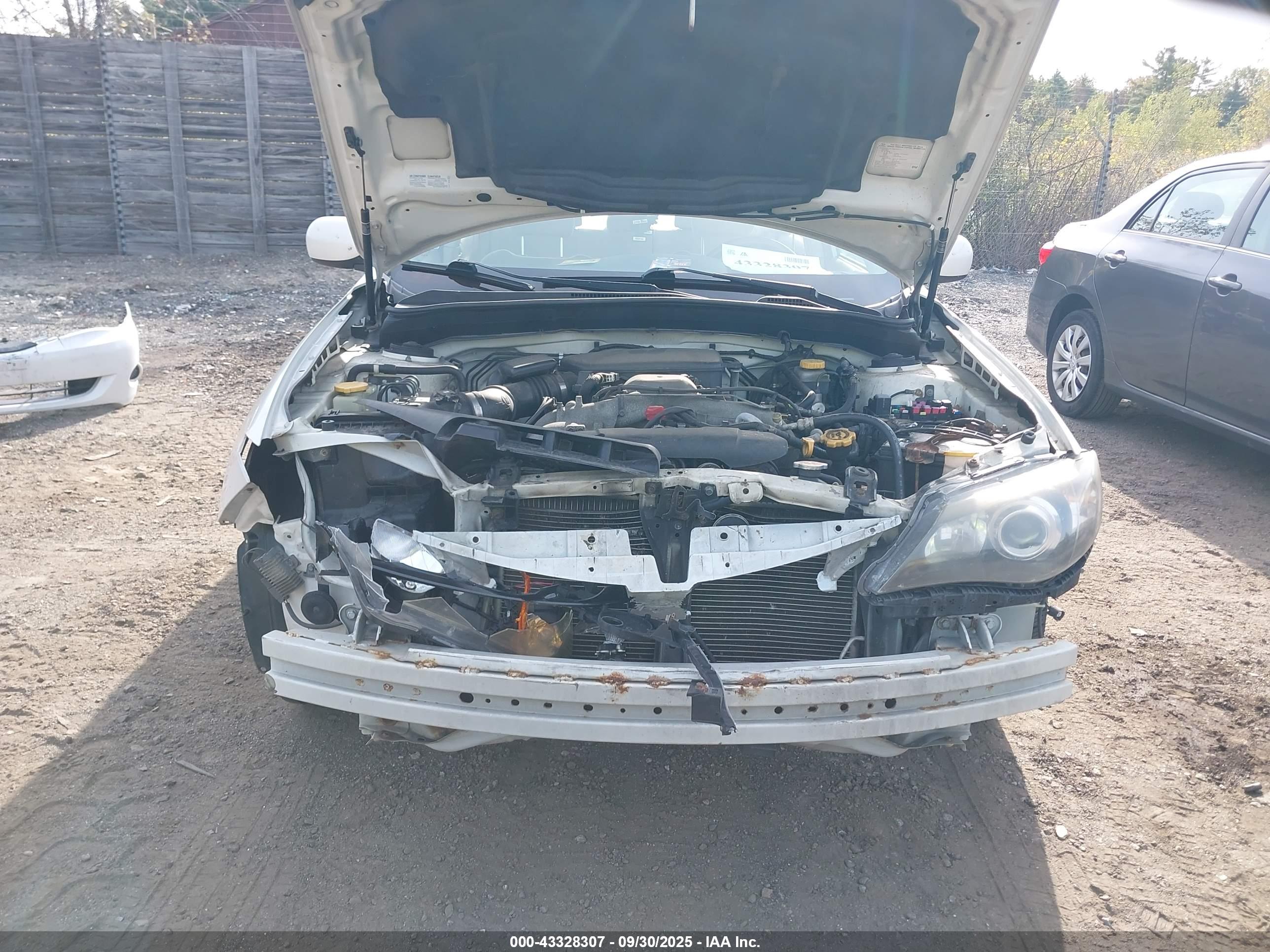 SUBARU IMPREZA image 6