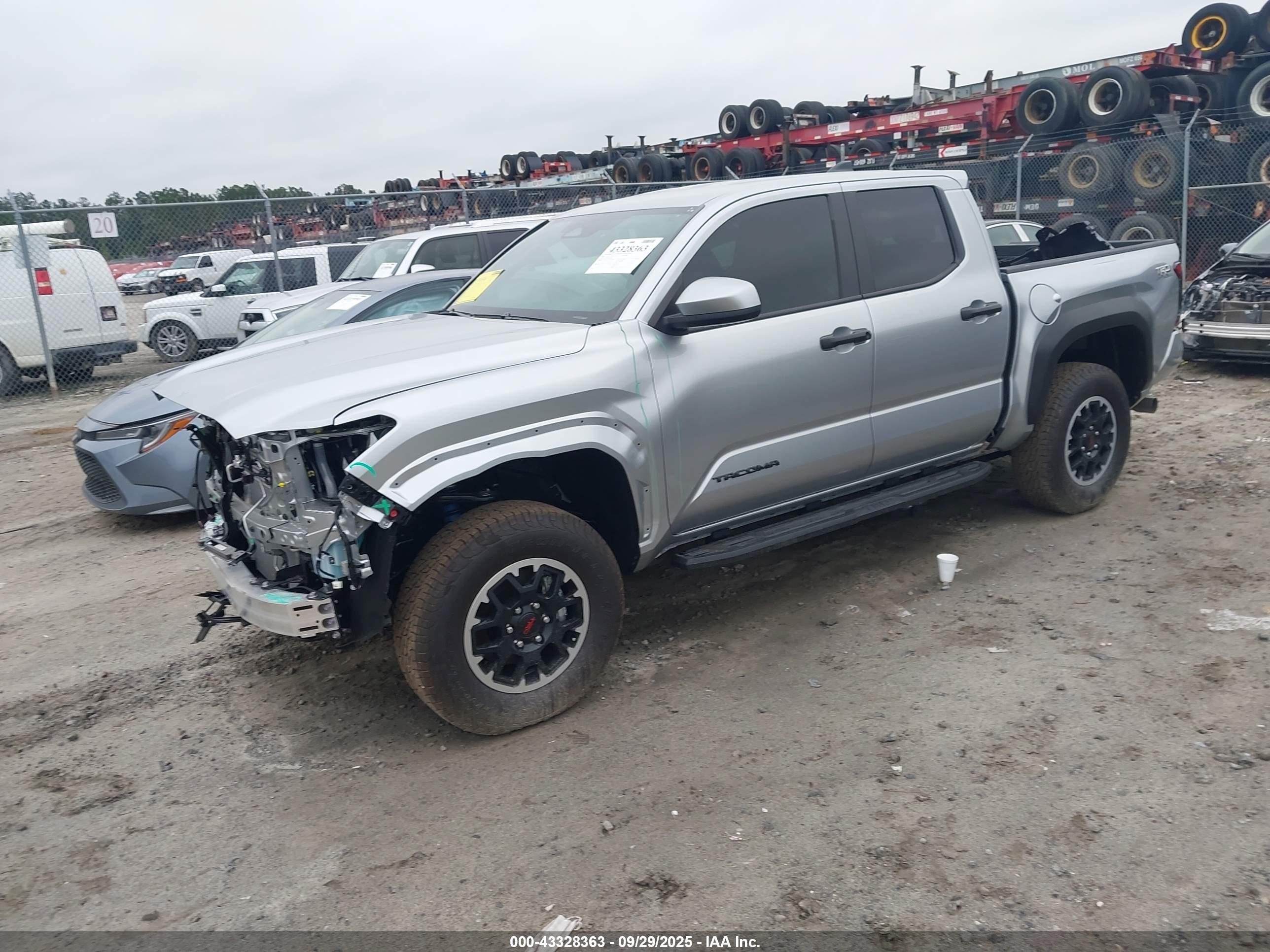 TOYOTA TACOMA image 2