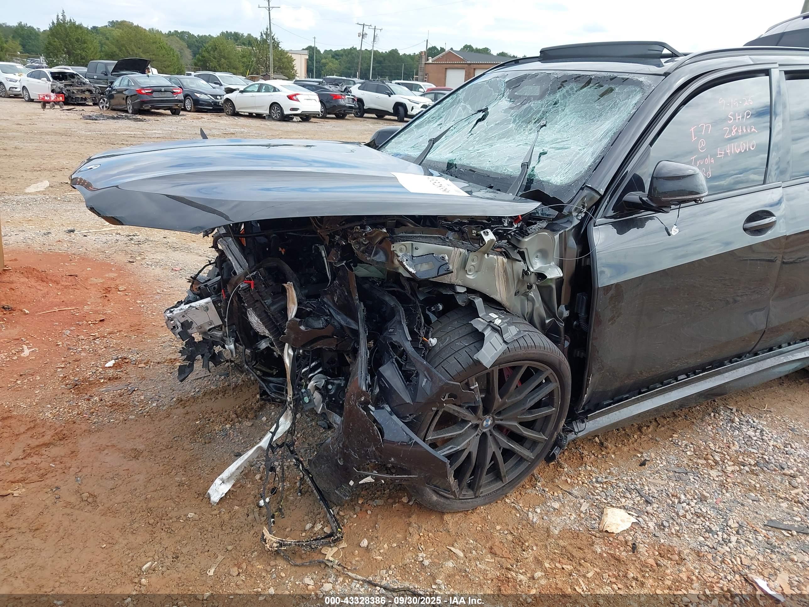 BMW X5 image 6