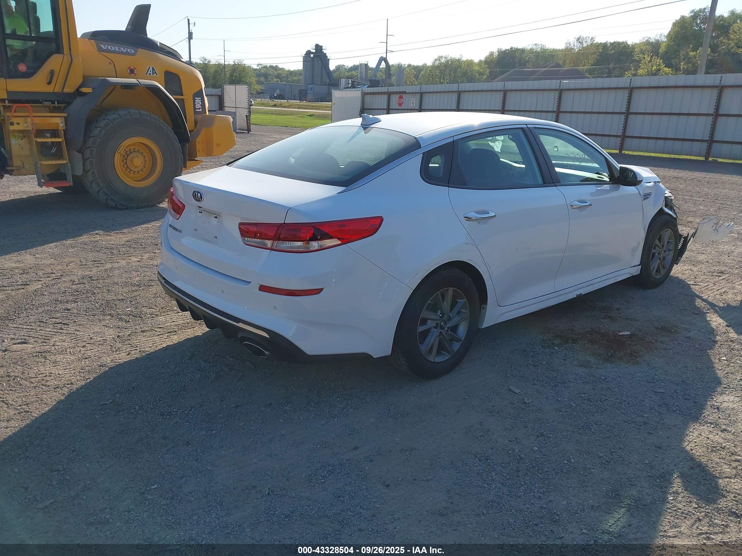 KIA OPTIMA image 4