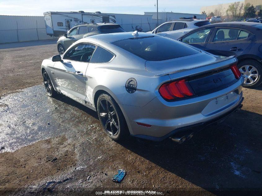 FORD MUSTANG image 3