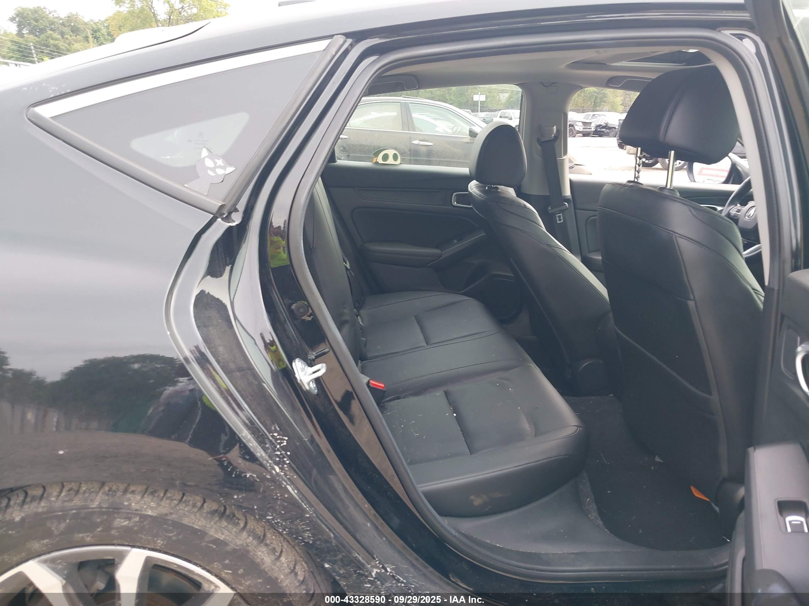 ACURA INTEGRA image 8