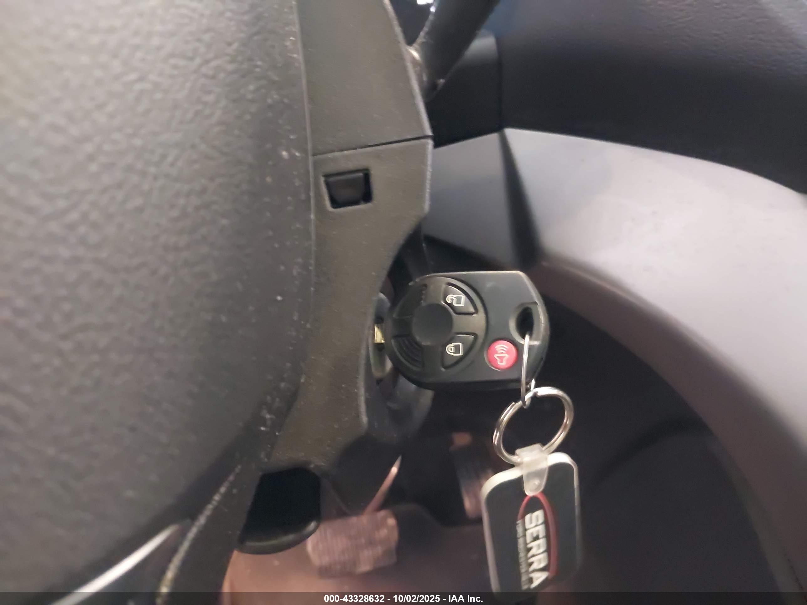 FORD ESCAPE image 11