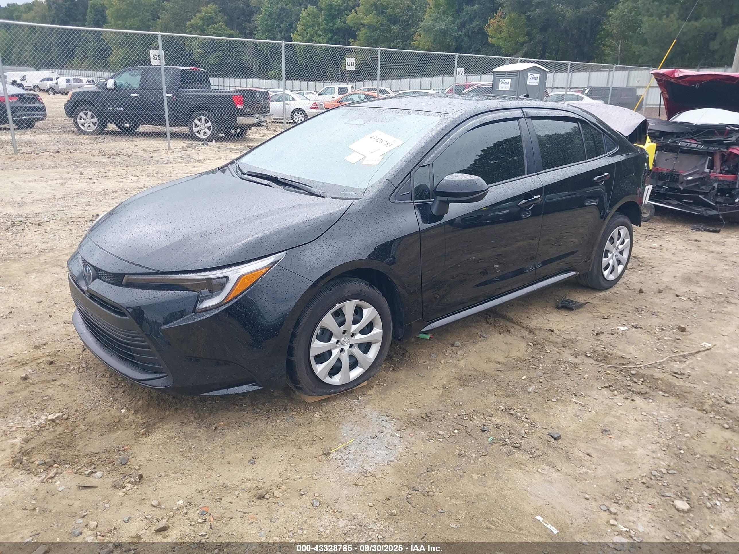 TOYOTA COROLLA image 2