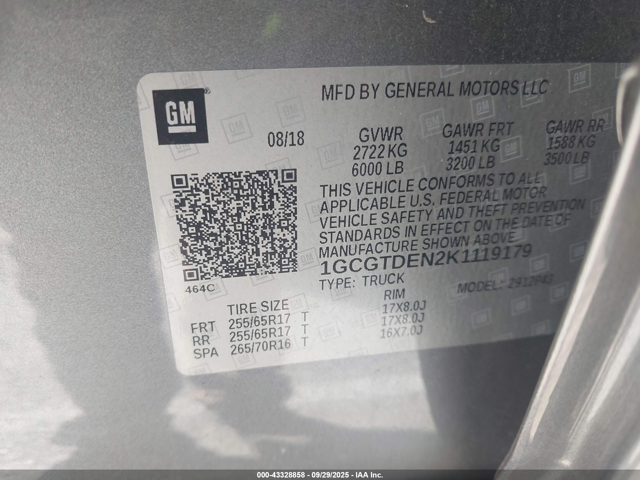 CHEVROLET COLORADO image 9