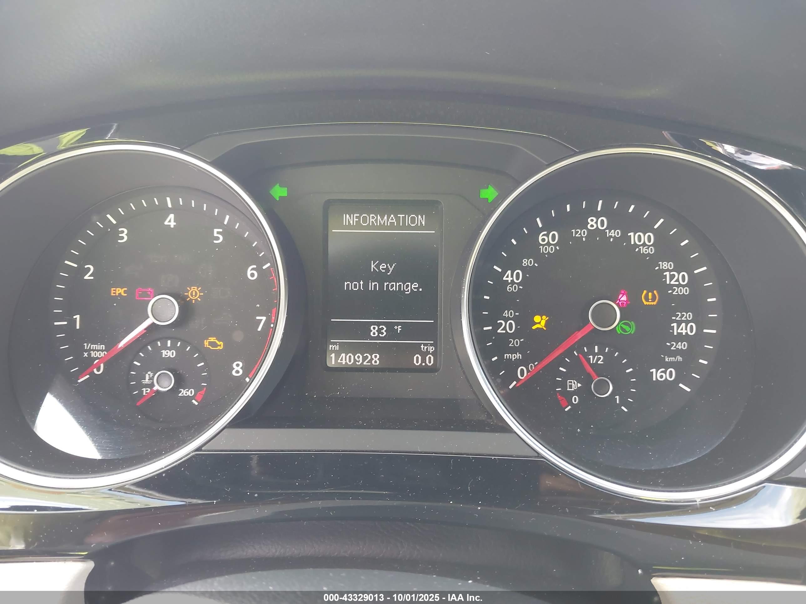 VOLKSWAGEN JETTA image 7