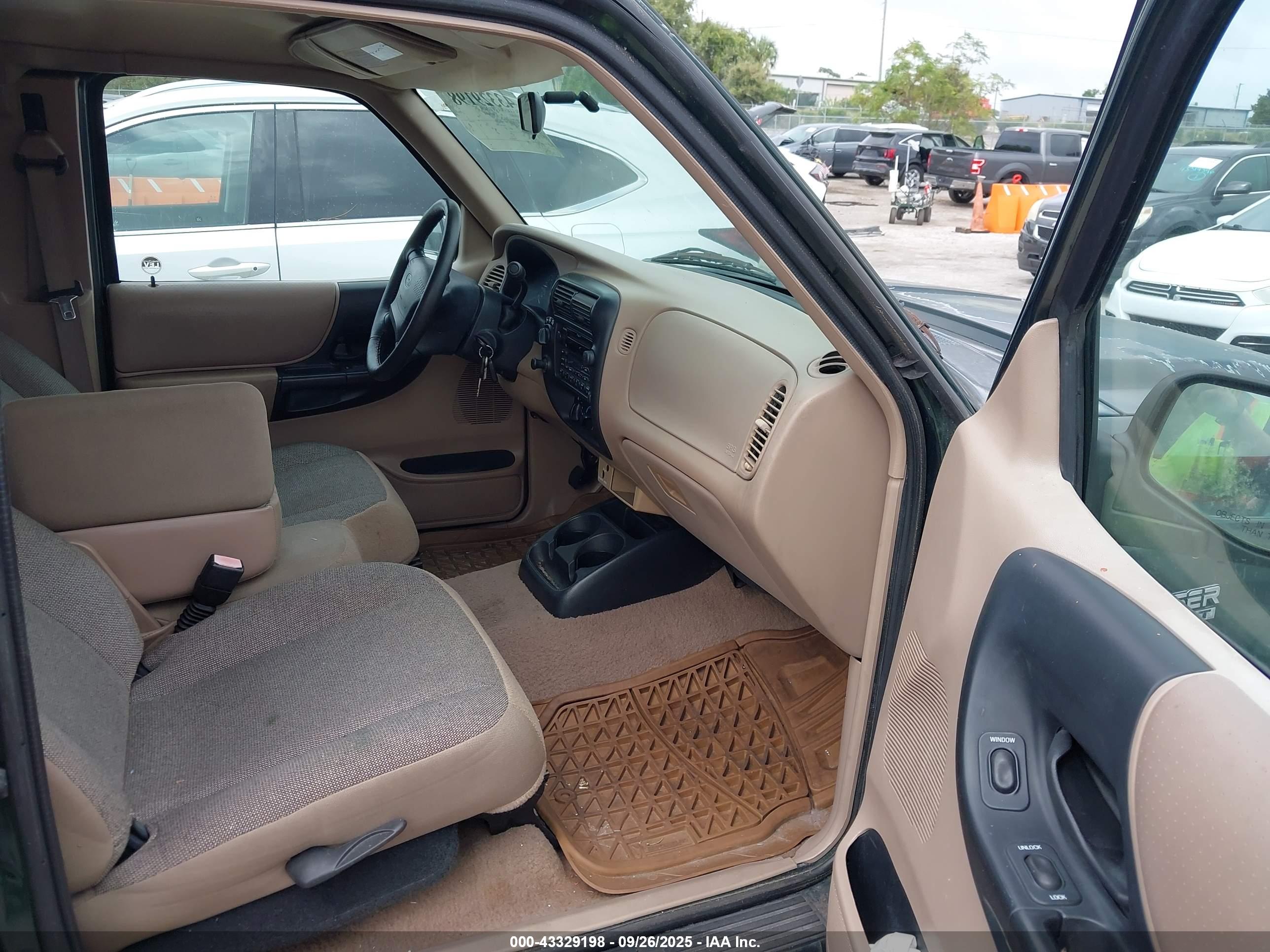FORD RANGER image 5