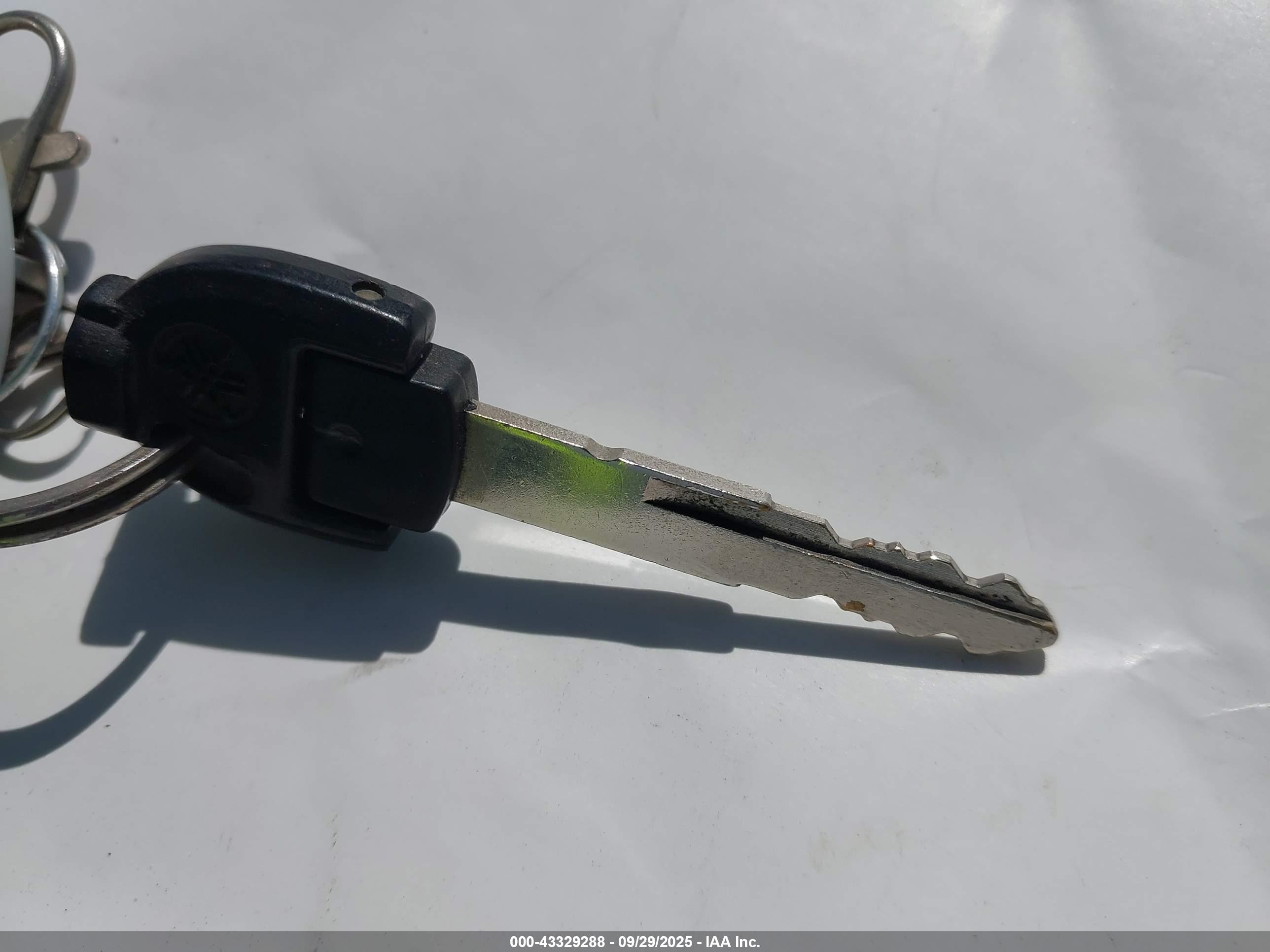 YAMAHA YW125 image 11