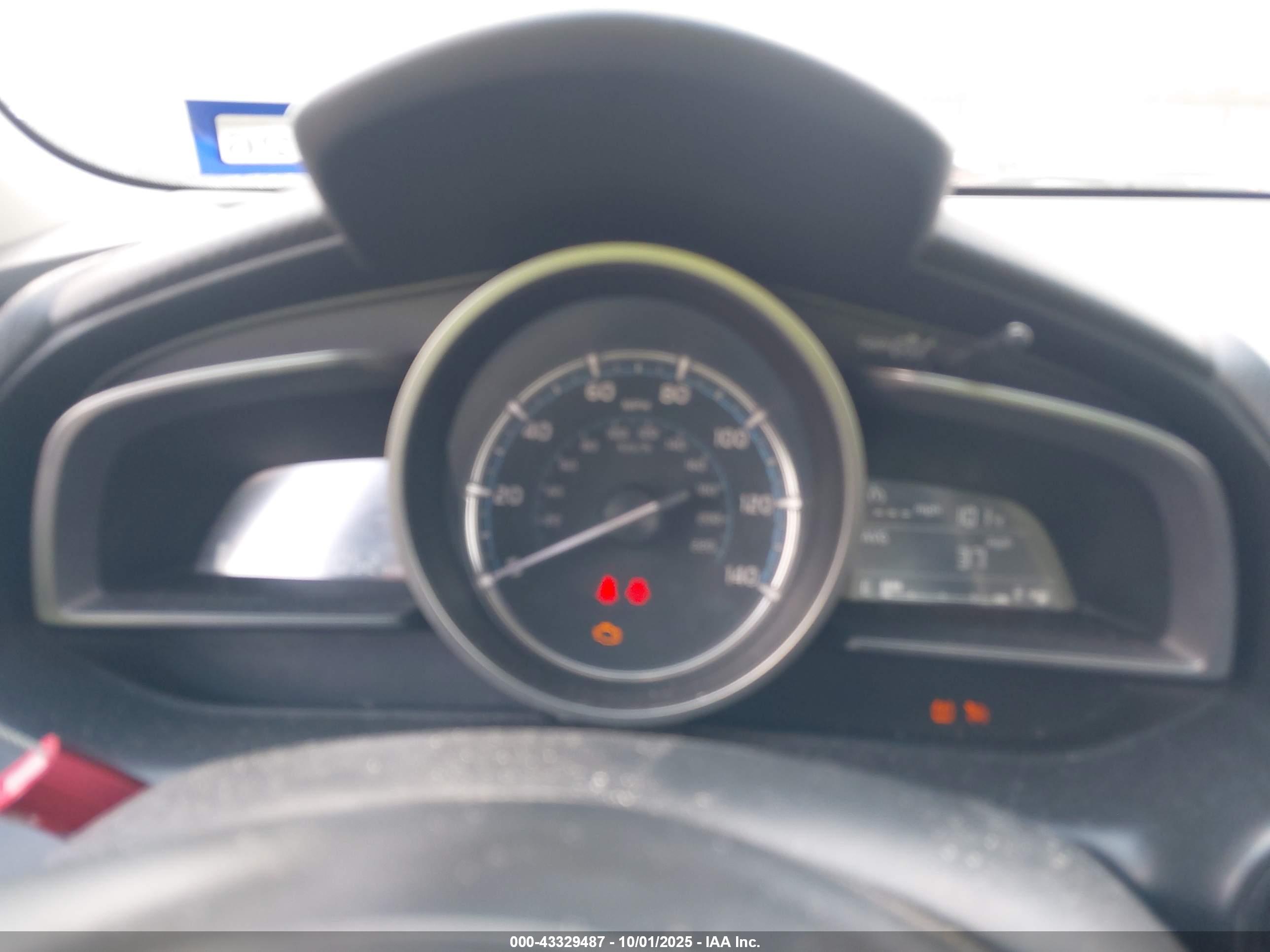 TOYOTA YARIS image 7