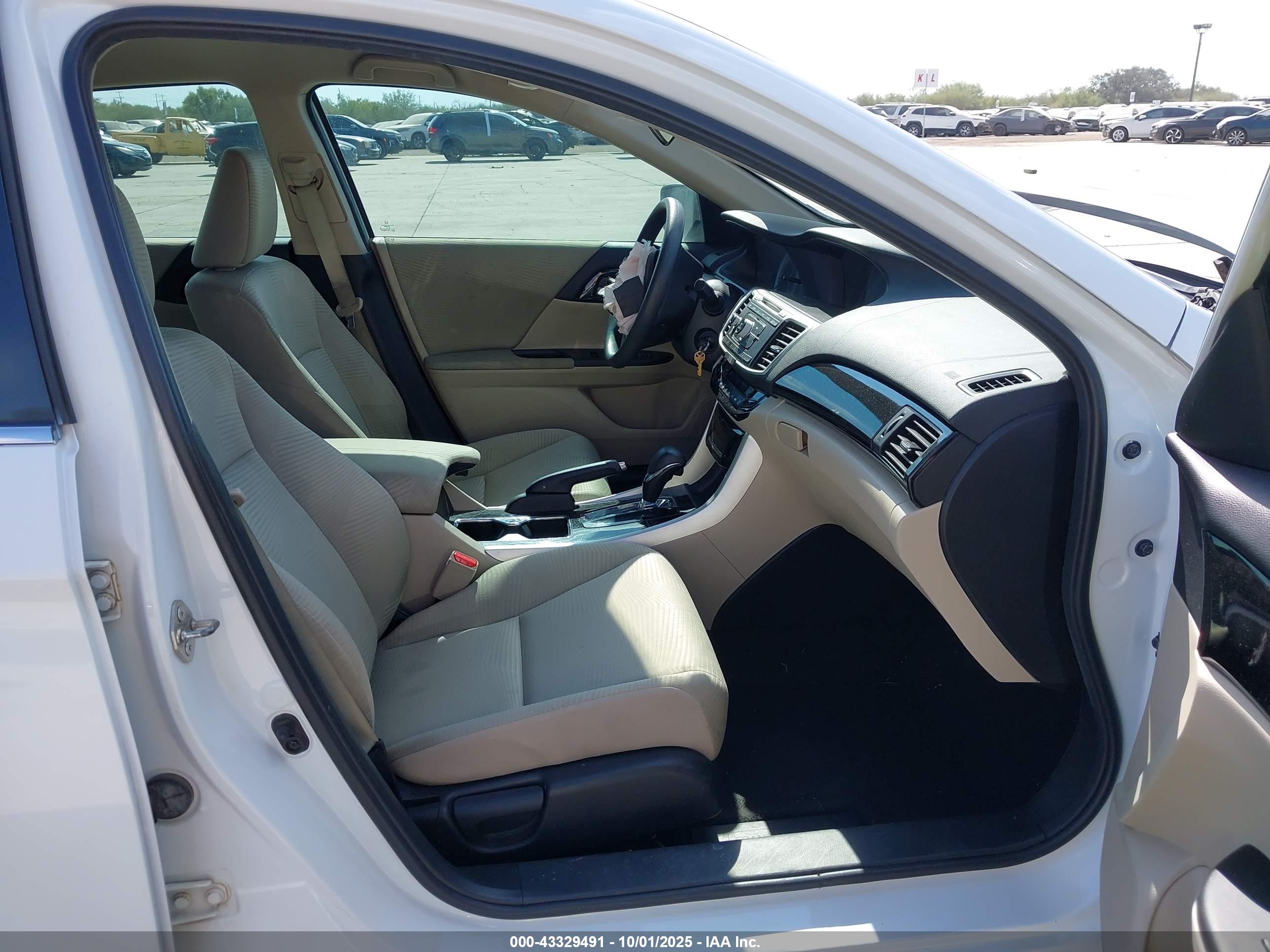 HONDA ACCORD image 5
