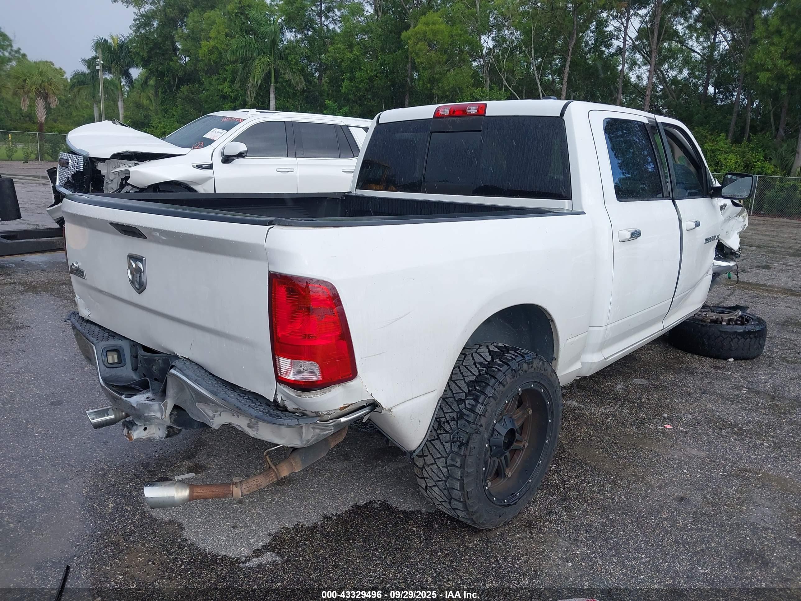 RAM 1500 image 4