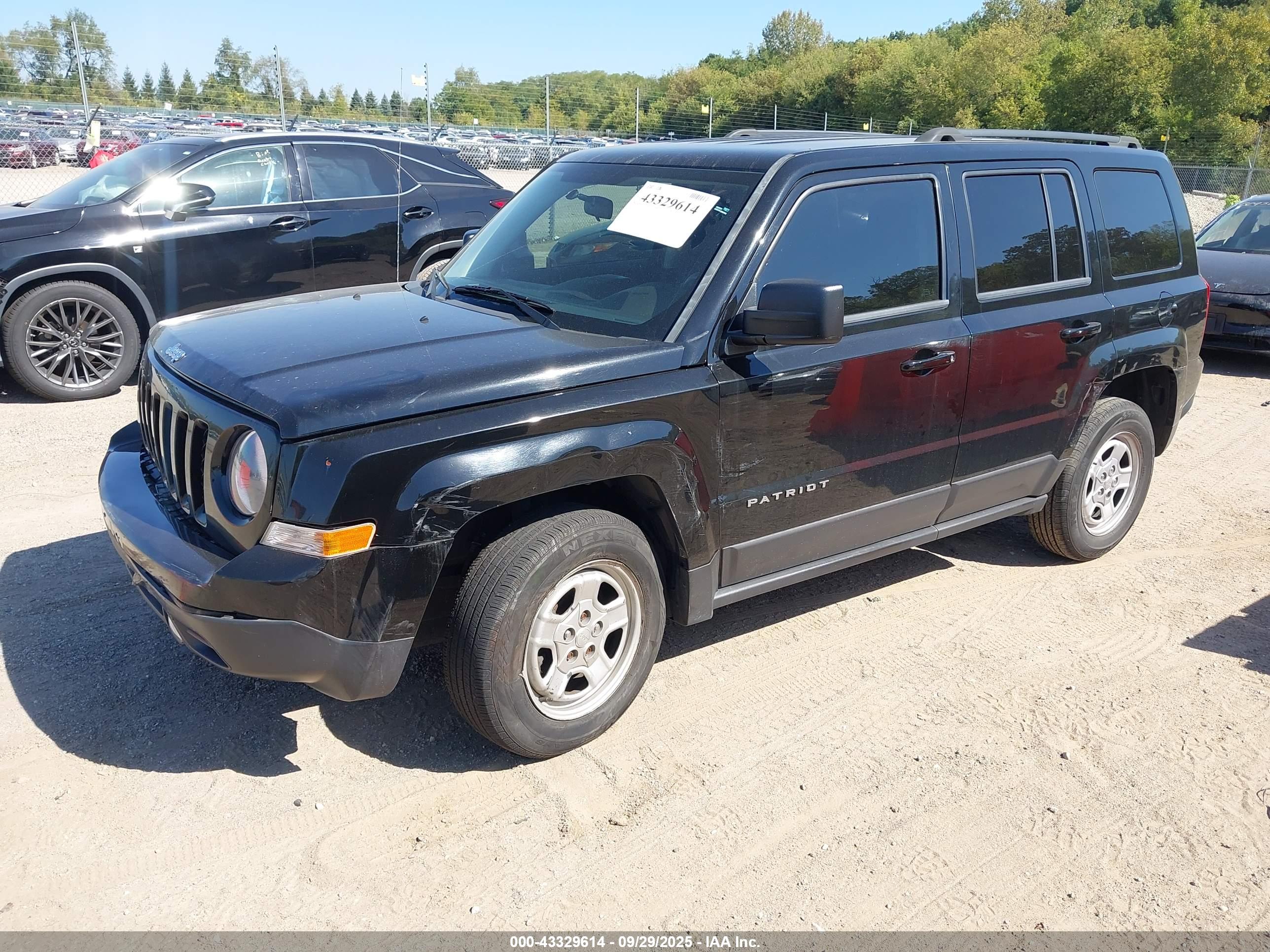 JEEP PATRIOT image 2