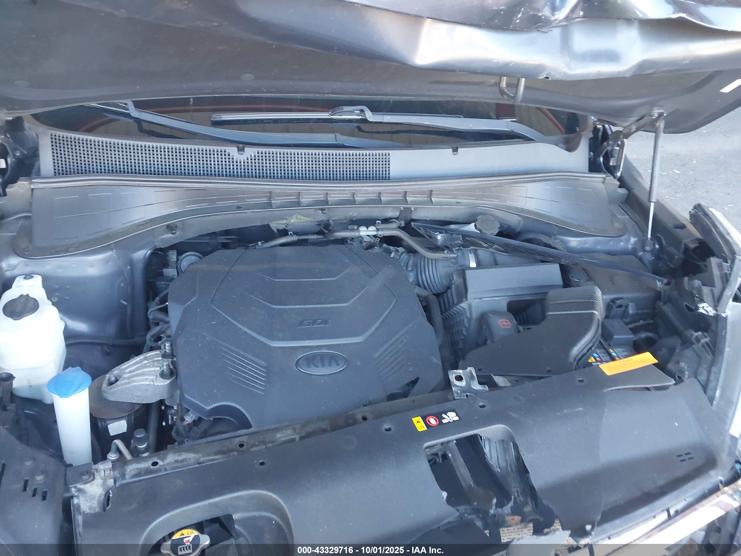 KIA SORENTO image 10