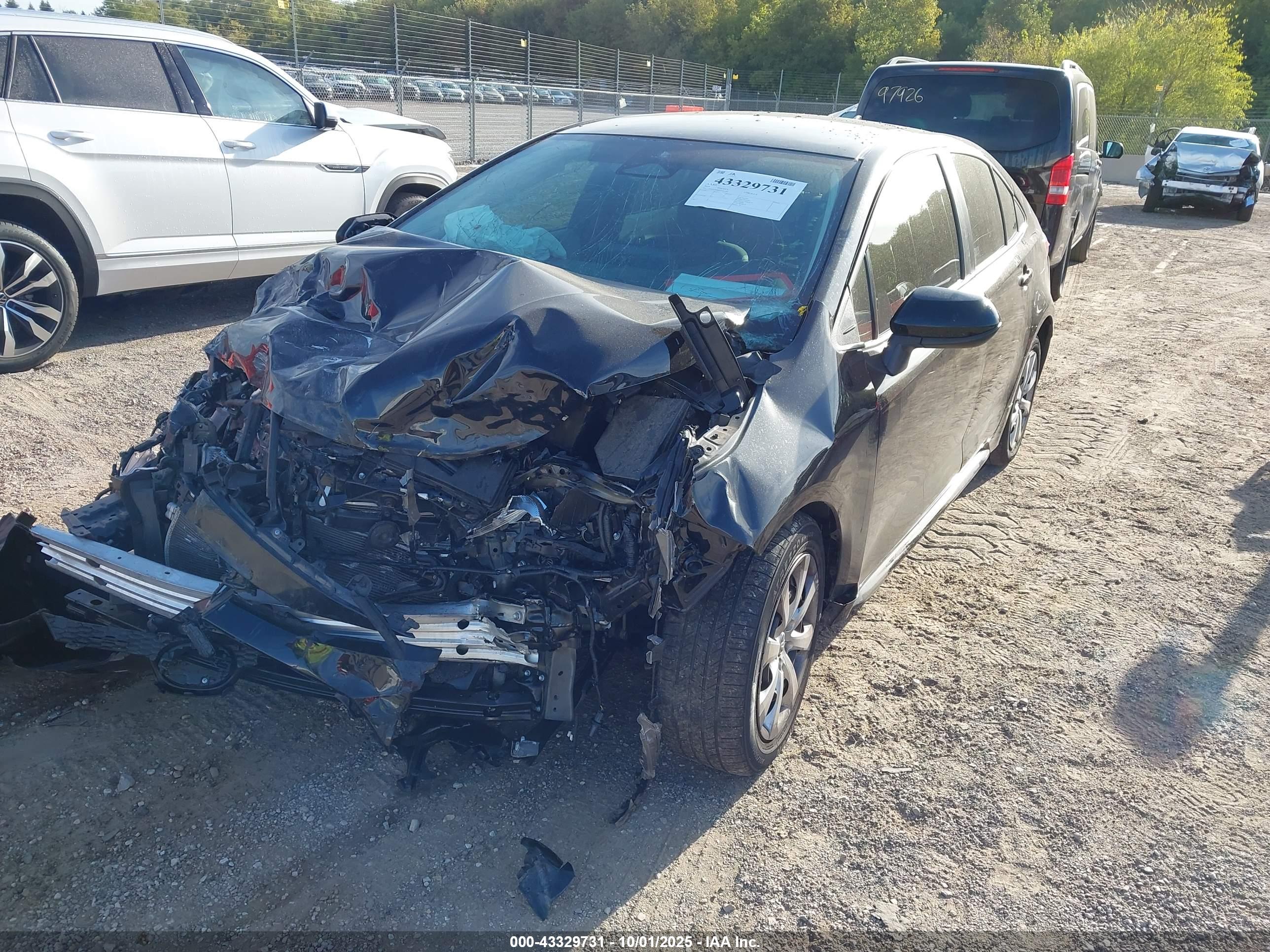 TOYOTA COROLLA image 2