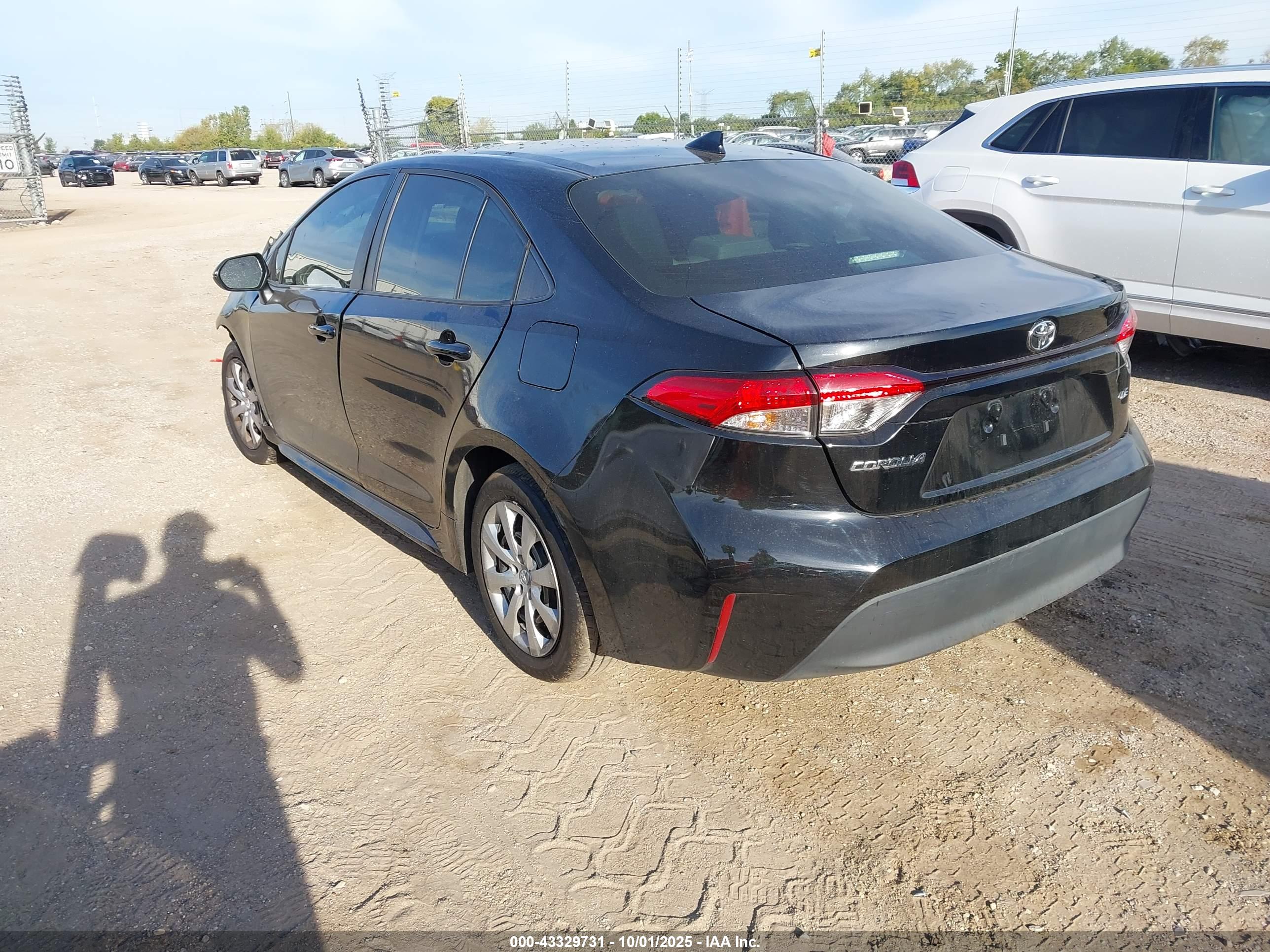 TOYOTA COROLLA image 3