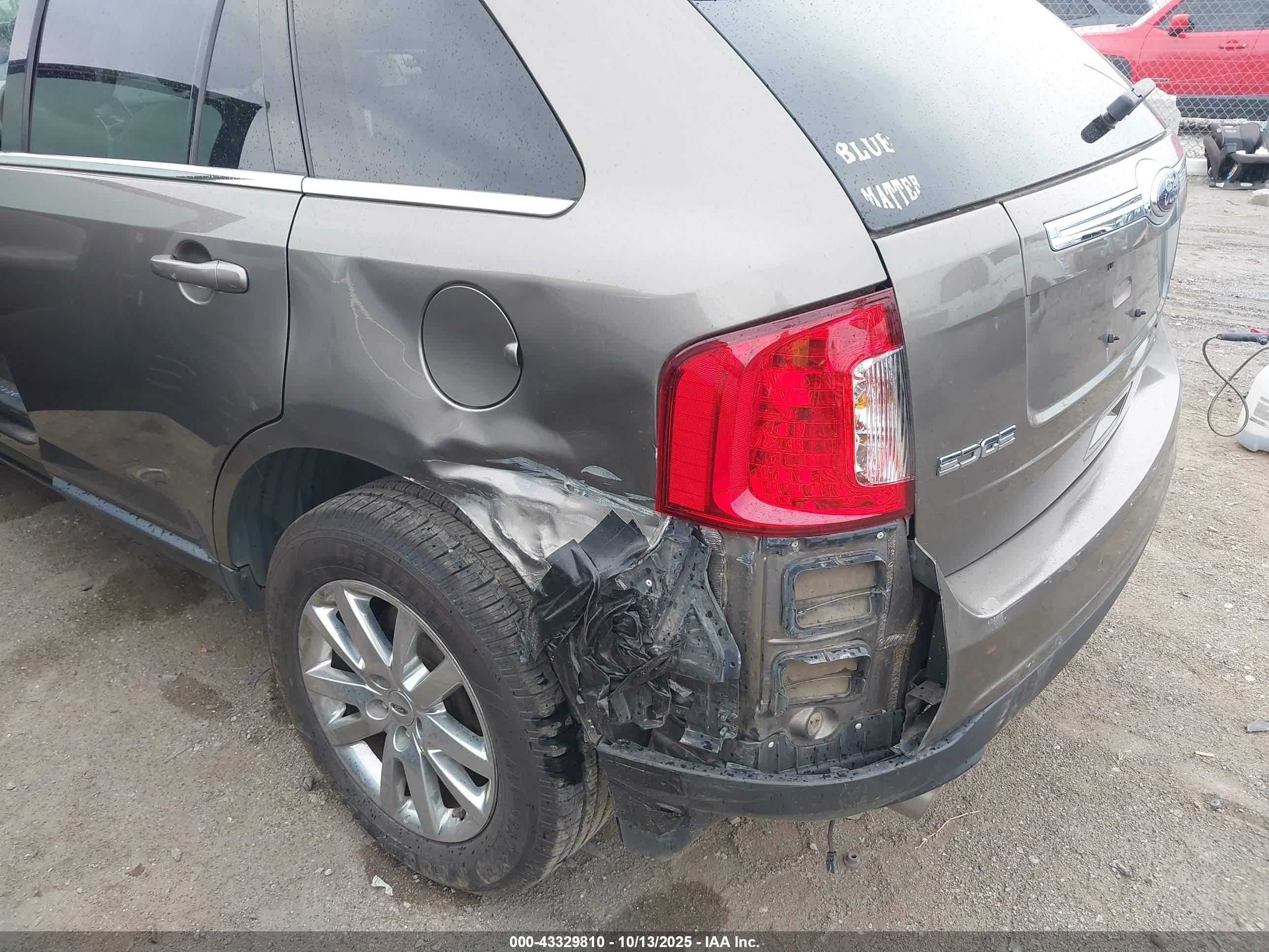 FORD EDGE image 6
