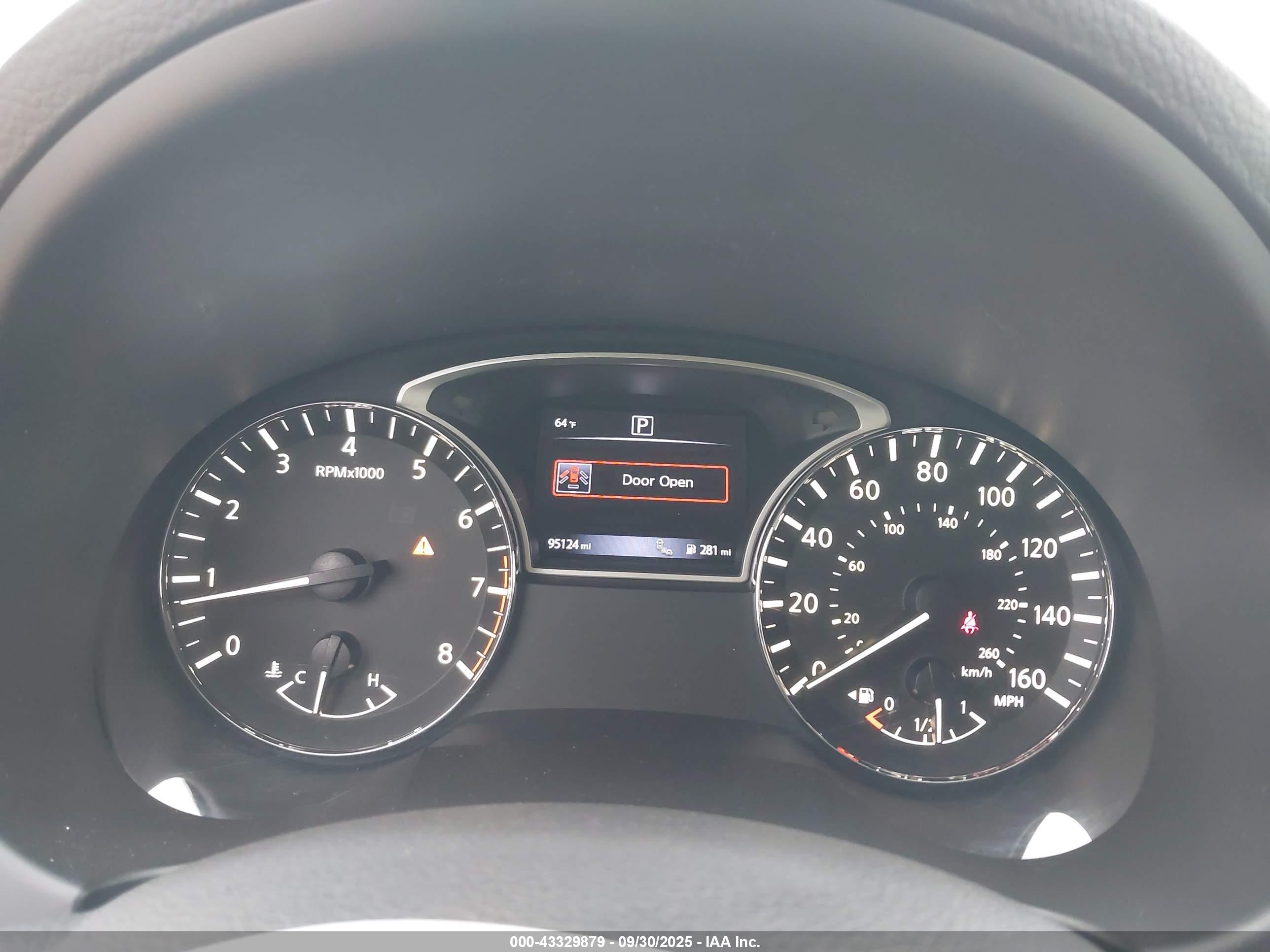 NISSAN ALTIMA image 7