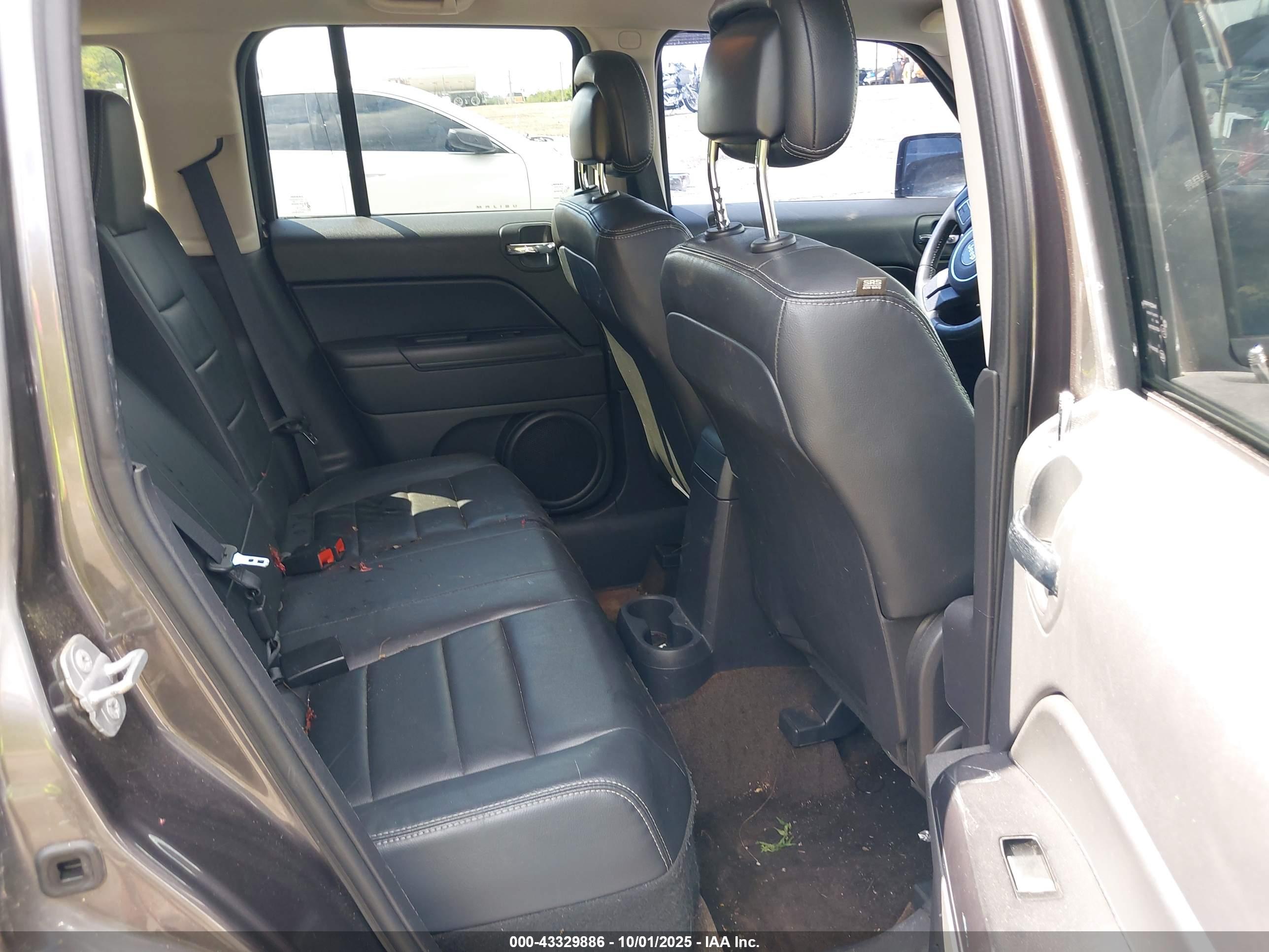 JEEP PATRIOT image 8