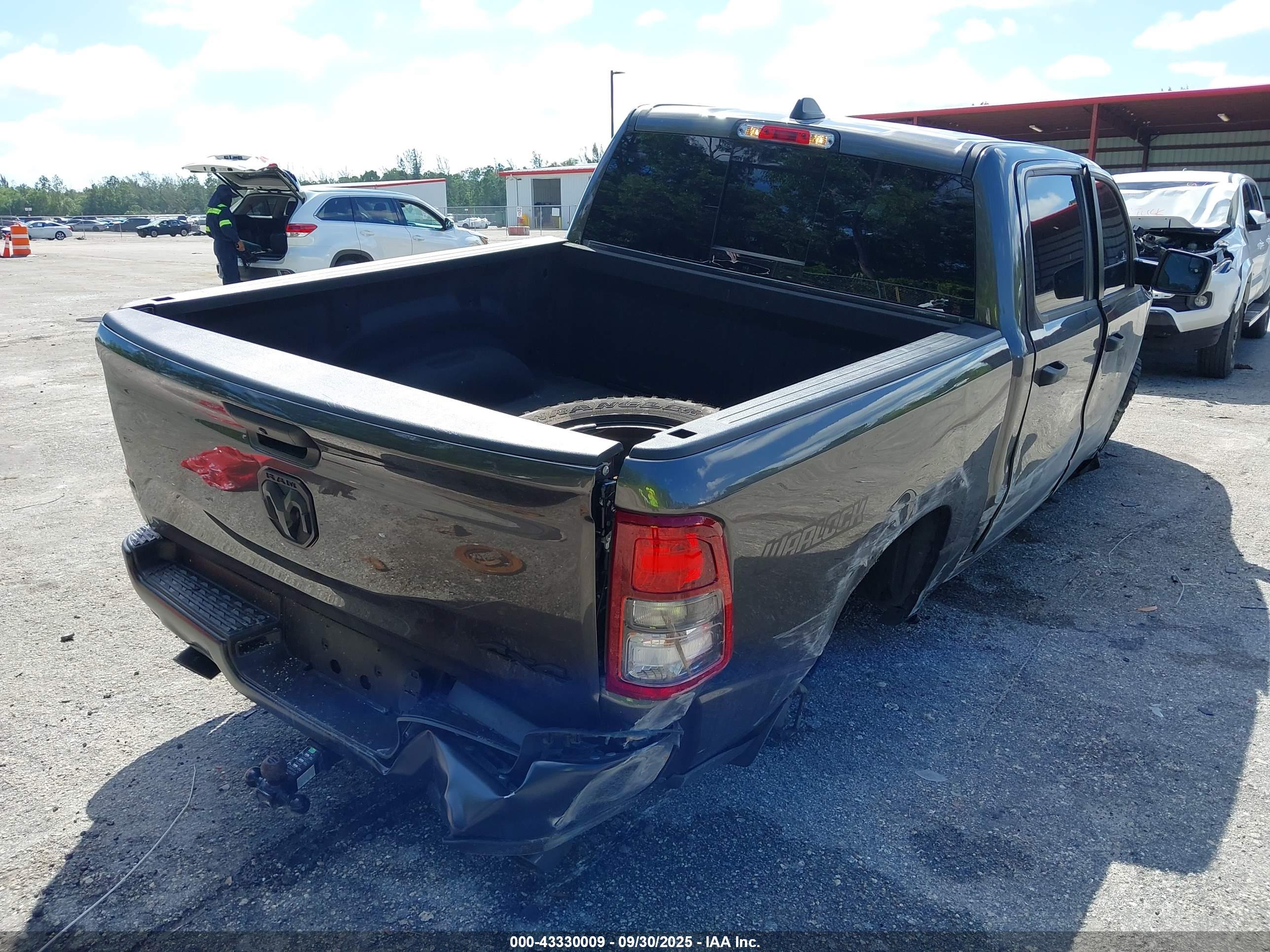 RAM 1500 image 4