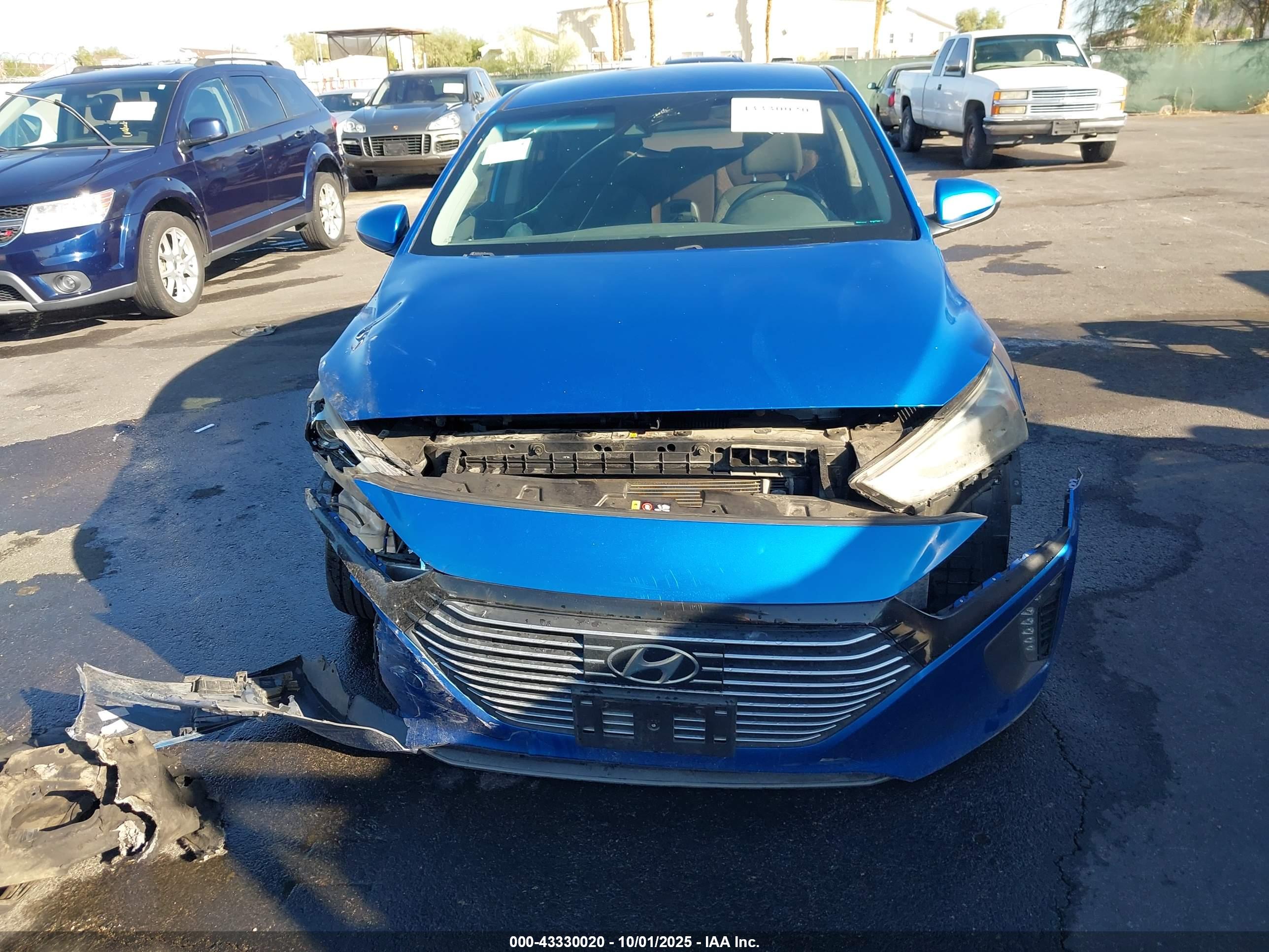 HYUNDAI IONIQ image 6