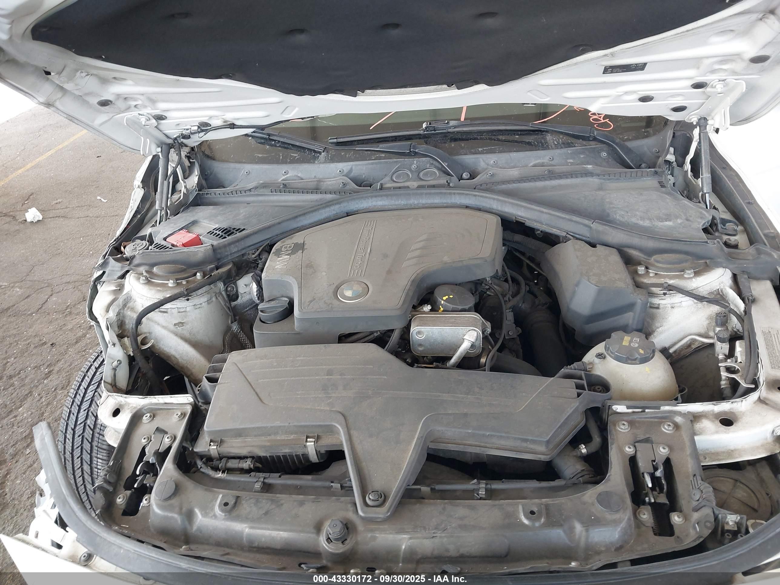 BMW 328I image 10