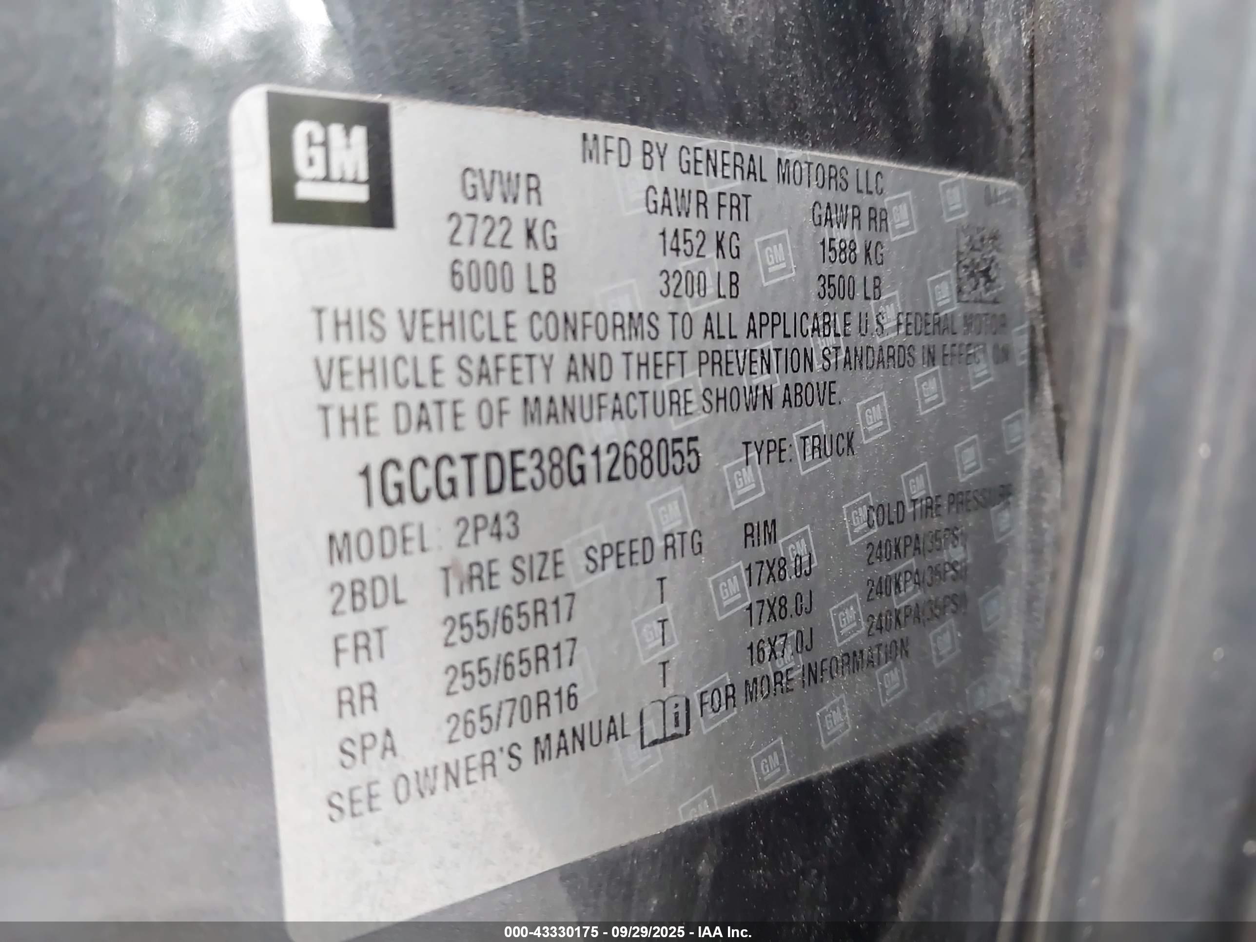 CHEVROLET COLORADO image 9